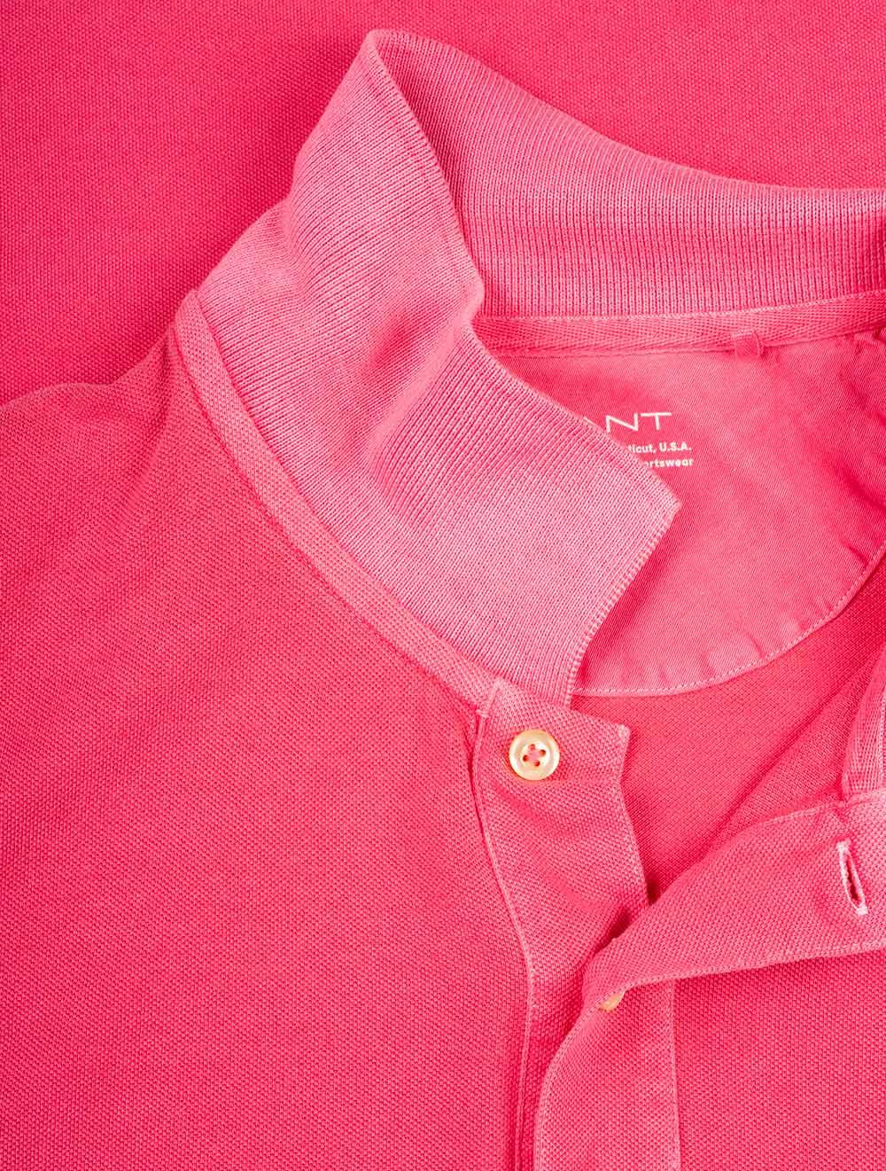 Sunfaded Pique Short Sleeve Rugger Magenta Pink