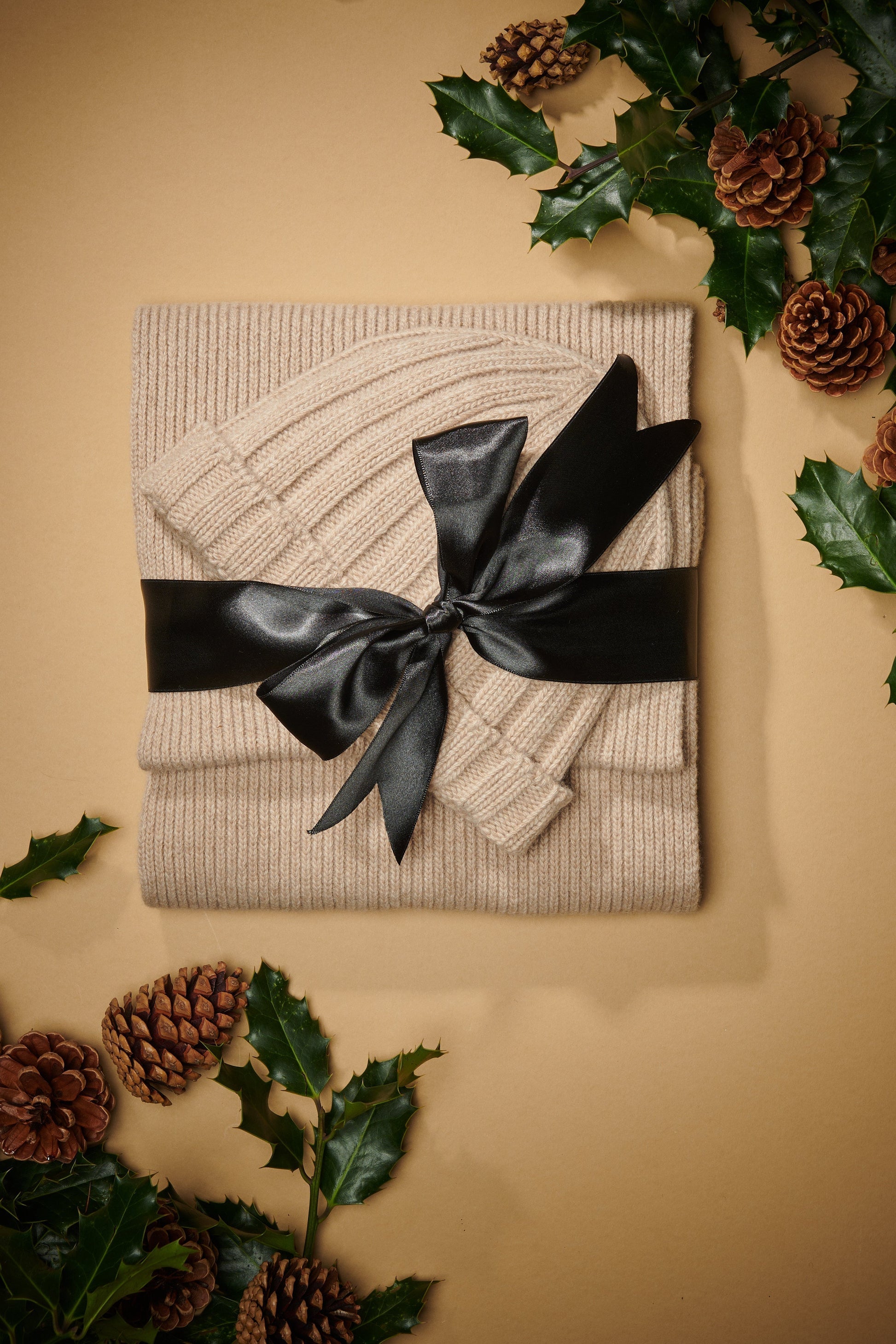 The Art of the Last-Minute Gift: Sophisticated Solutions When Time Is Short