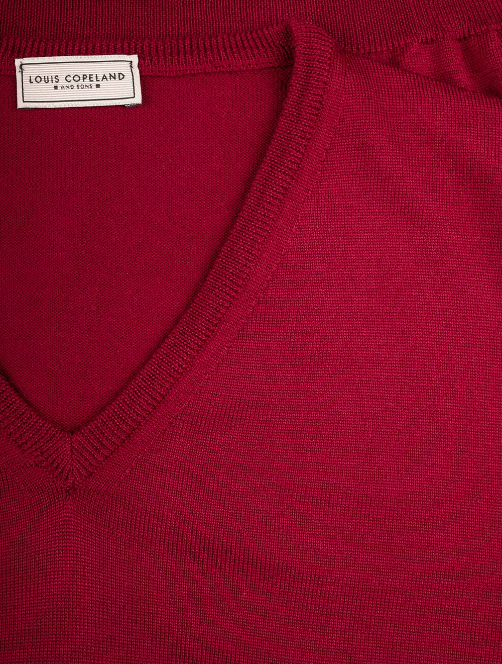 Merino Wool V-Neck Red