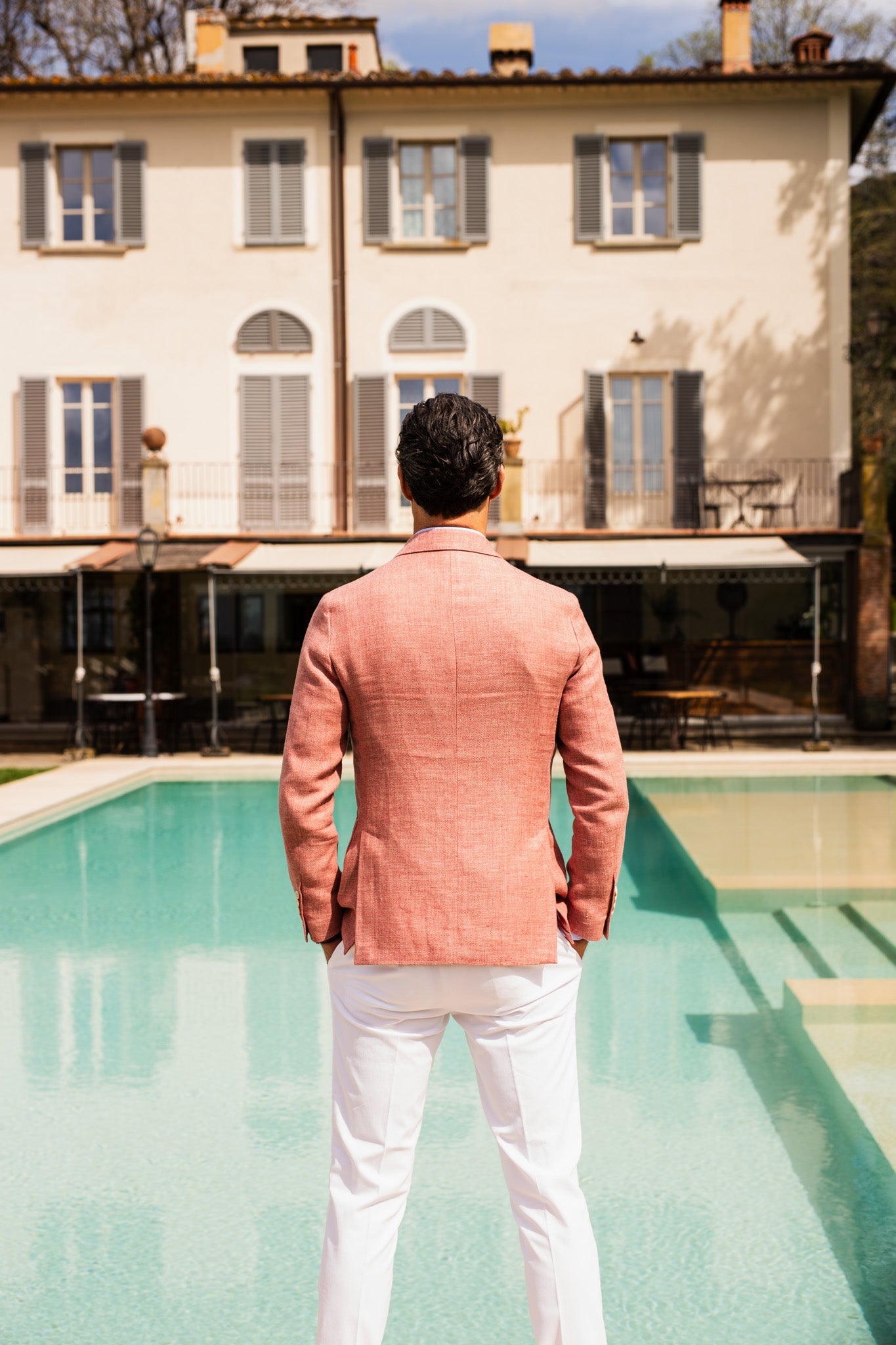 The Indispensable Appeal of MadetoMeasure Suits for Men Louis Copeland