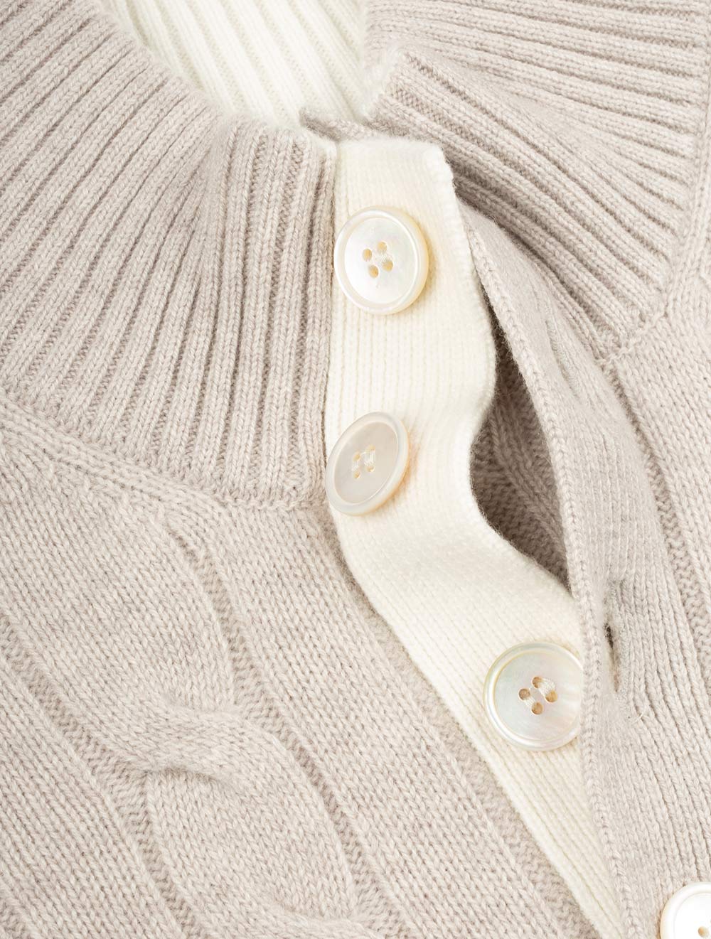 Cable Knit Sweater Beige