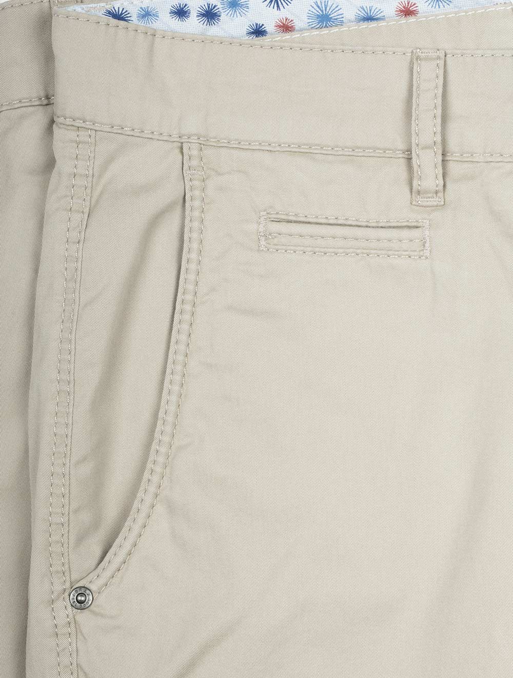 Brax Bari Shorts Beige AI4
