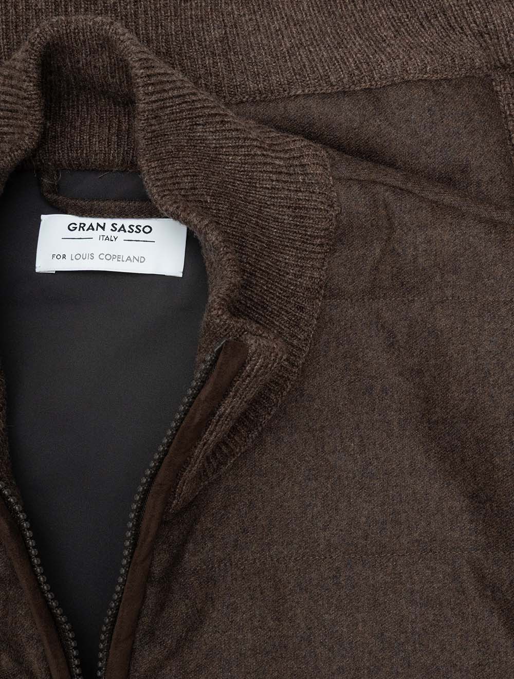 Veste en maille matelassée à fermeture éclair intégrale marron