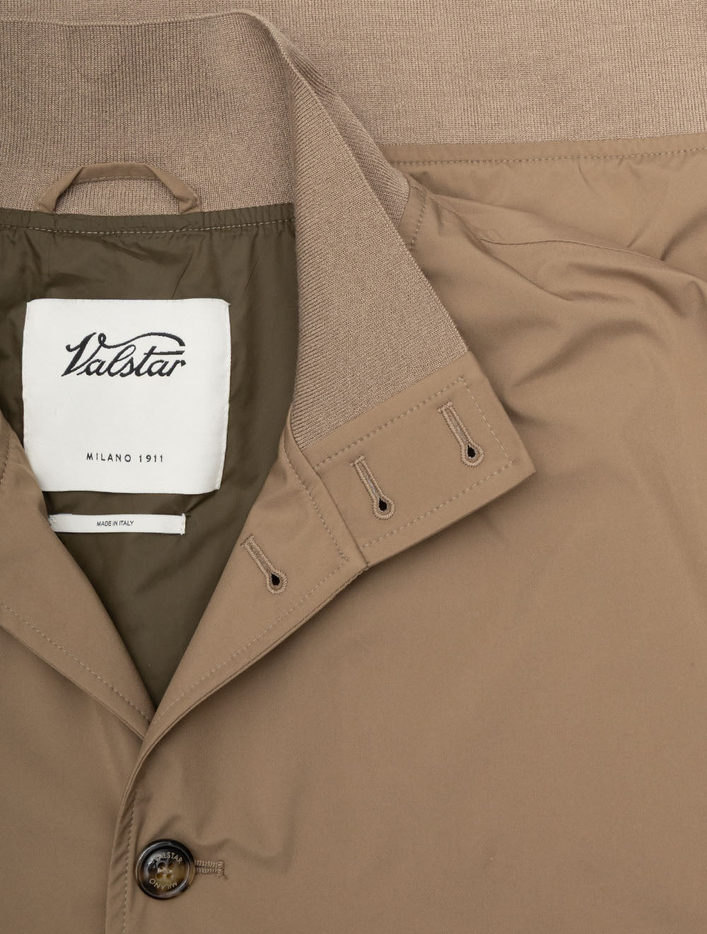 Bomber with Safari Pockets Beige