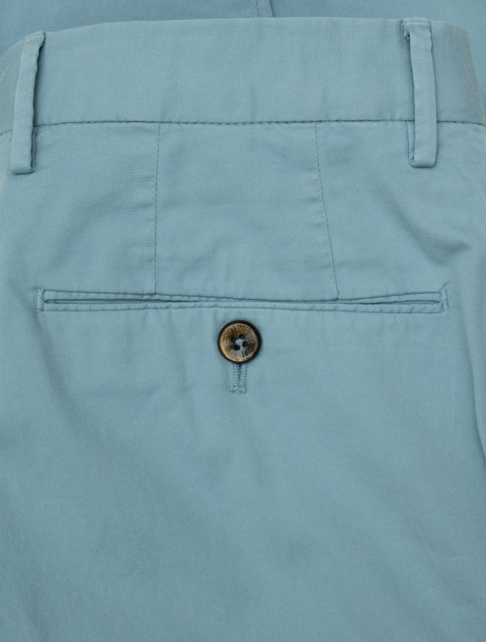 Chino en coton stretch couleur œuf de canard