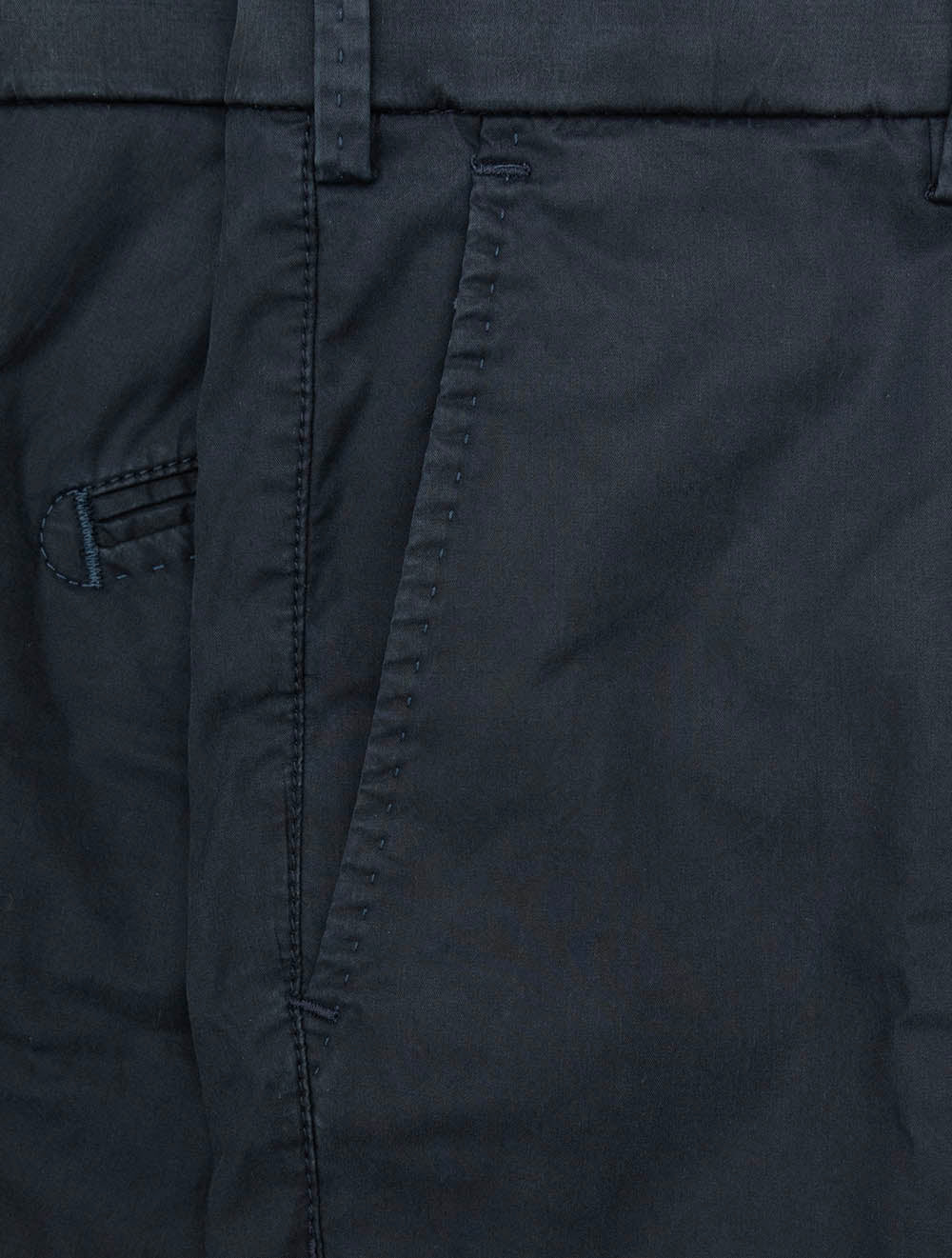 Pegasus Shorts-Navy
