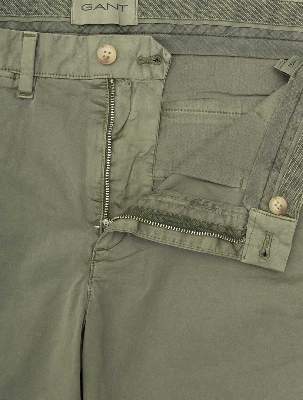 Regular Sunfaded Chino Shorts Dry Herb Green