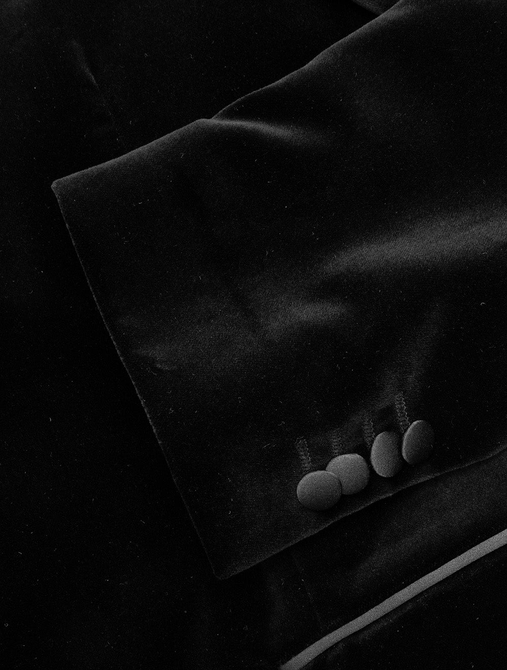 Velvet Dinner Jacket Black