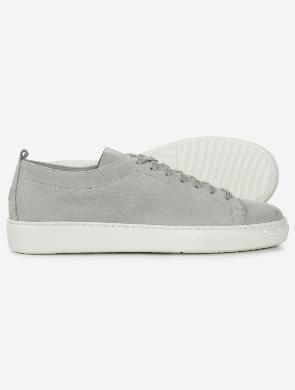 Tumbled Sneaker Cloud
