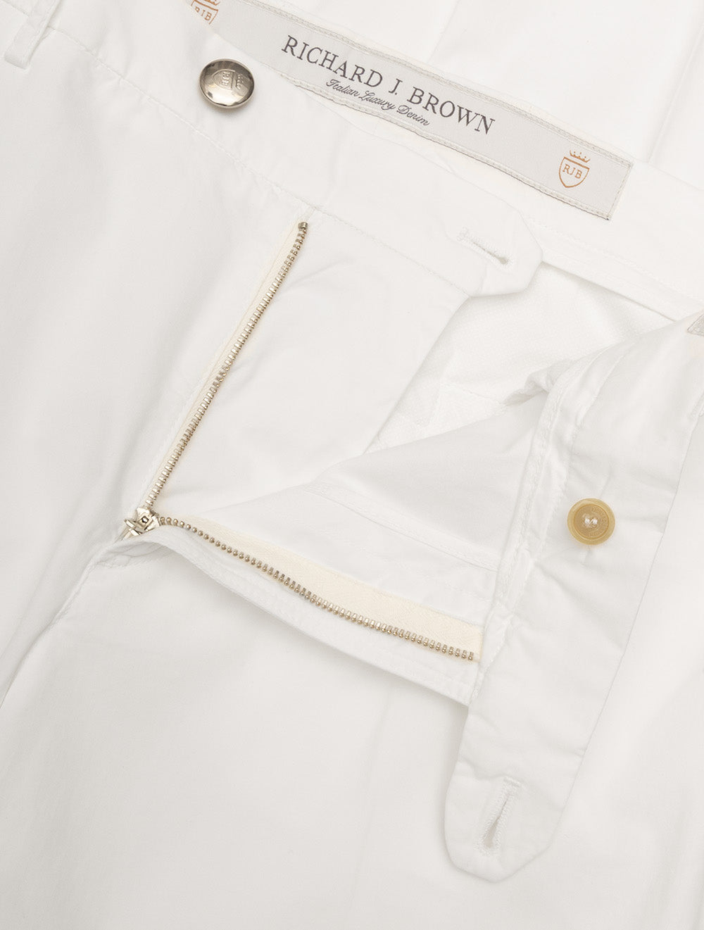 Singapore Chino White