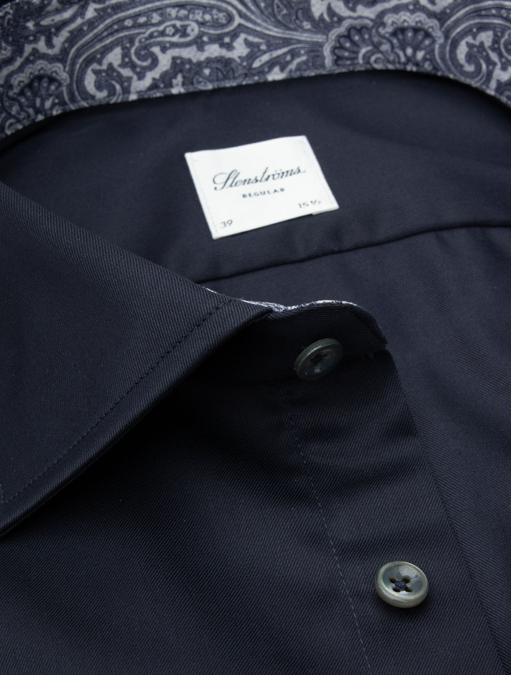 Chemise unie classique avec incrustations cachemire bleu marine