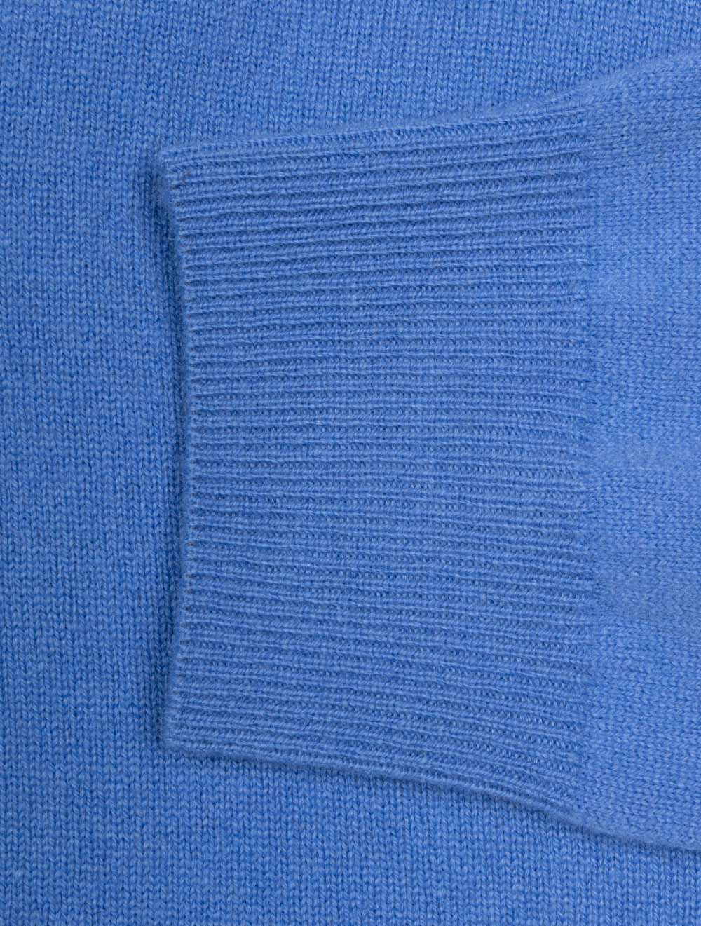 Pull col rond en laine d'agneau extra-fine, bleu parfait