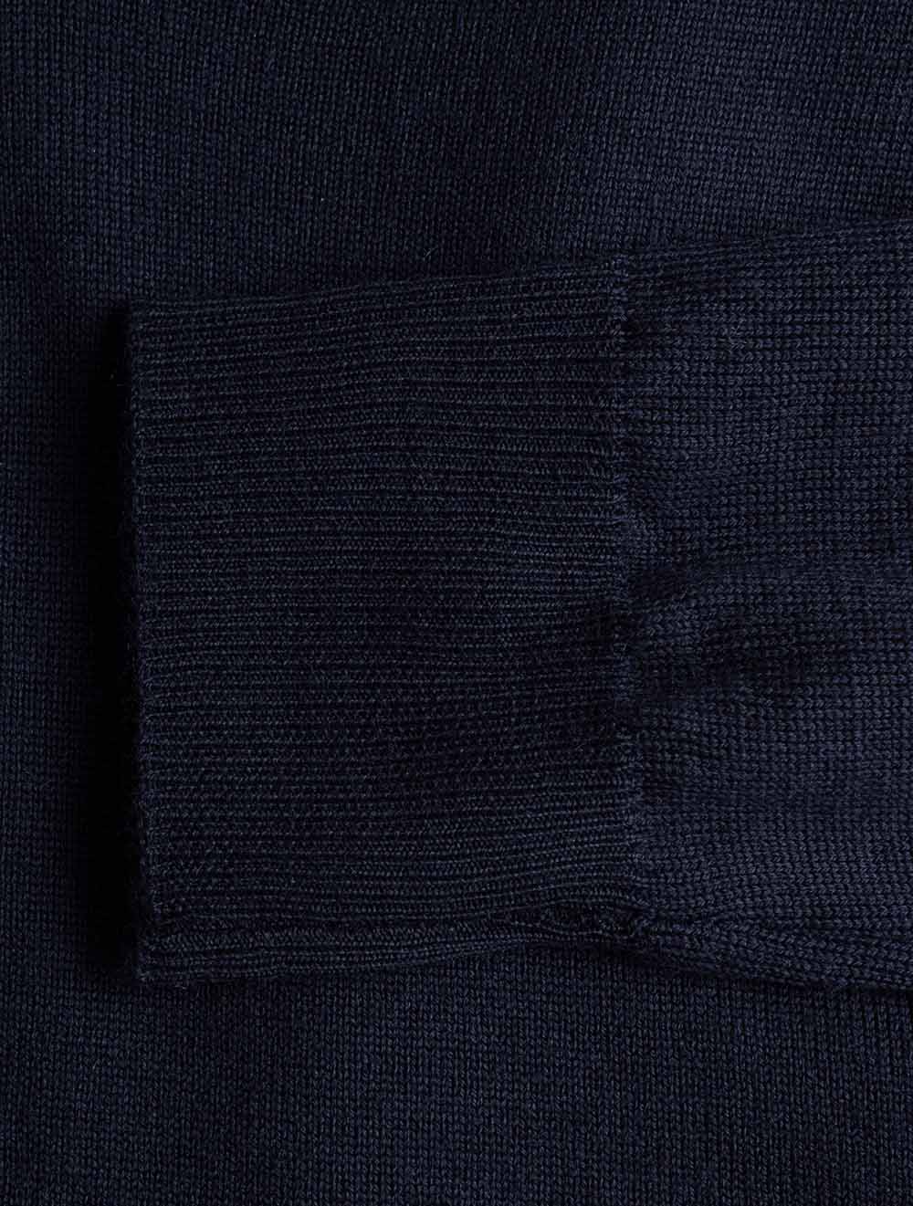 02140011 NAVY 410 E195 Aurelien Merino Wool Half Zip — 7S8A1283.jpg