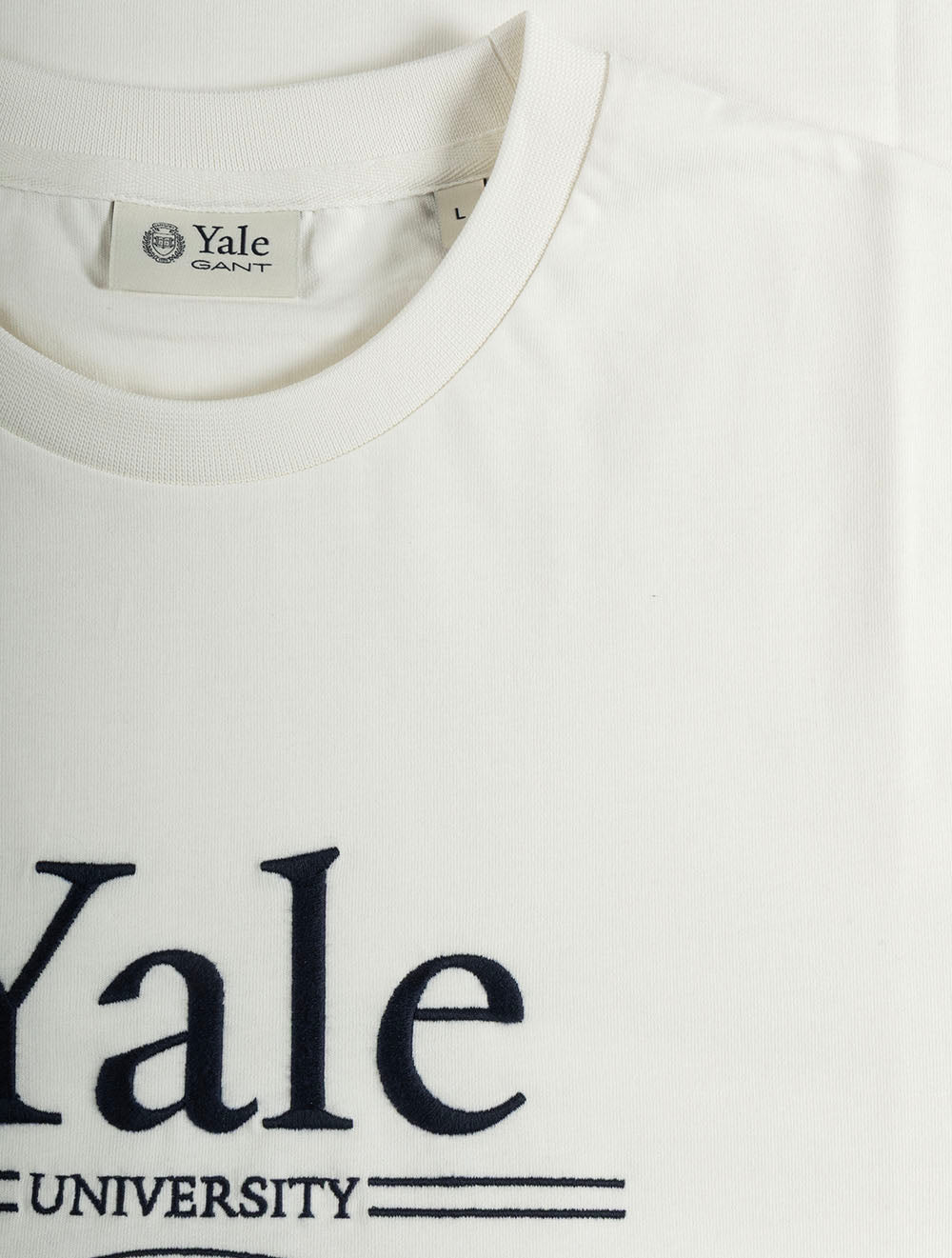 2009907A26 EGG 113 E70 YALE T SHIRT — 7S8A7458.jpg