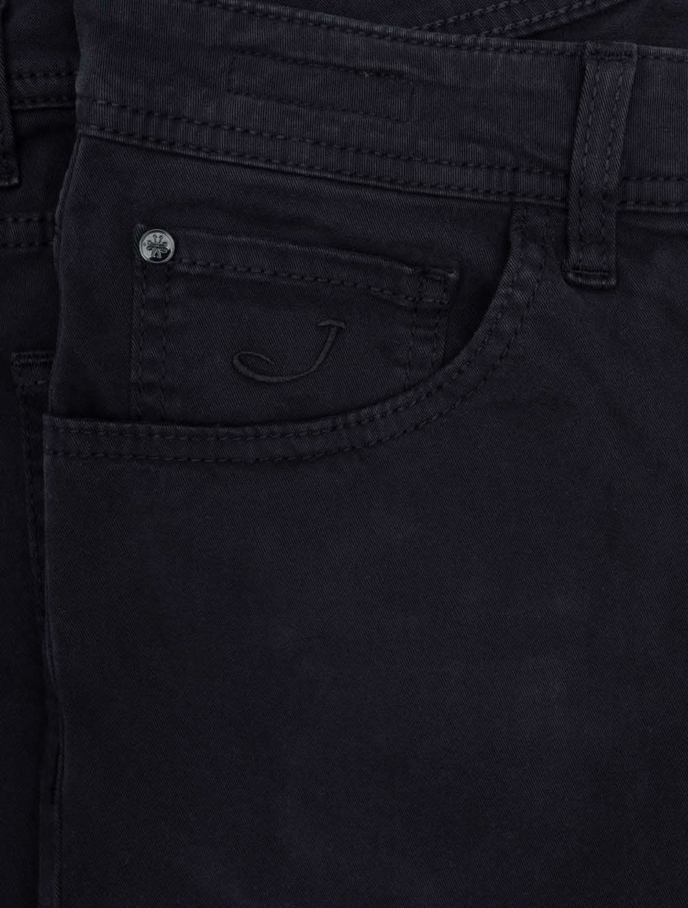 S3651B NAVY T99 E429 J Cohen Bobby Gabardine Trouser — 7S8A9314.jpg