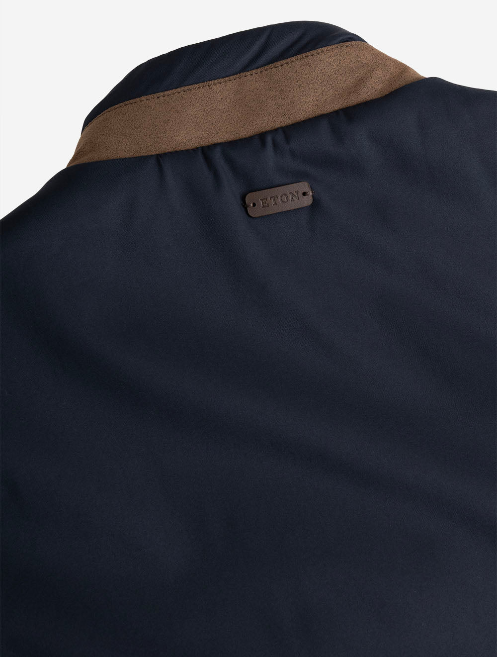 100015087 NAVY 28 E595 ETON Tech Padded Vest — 7S8A1783.jpg