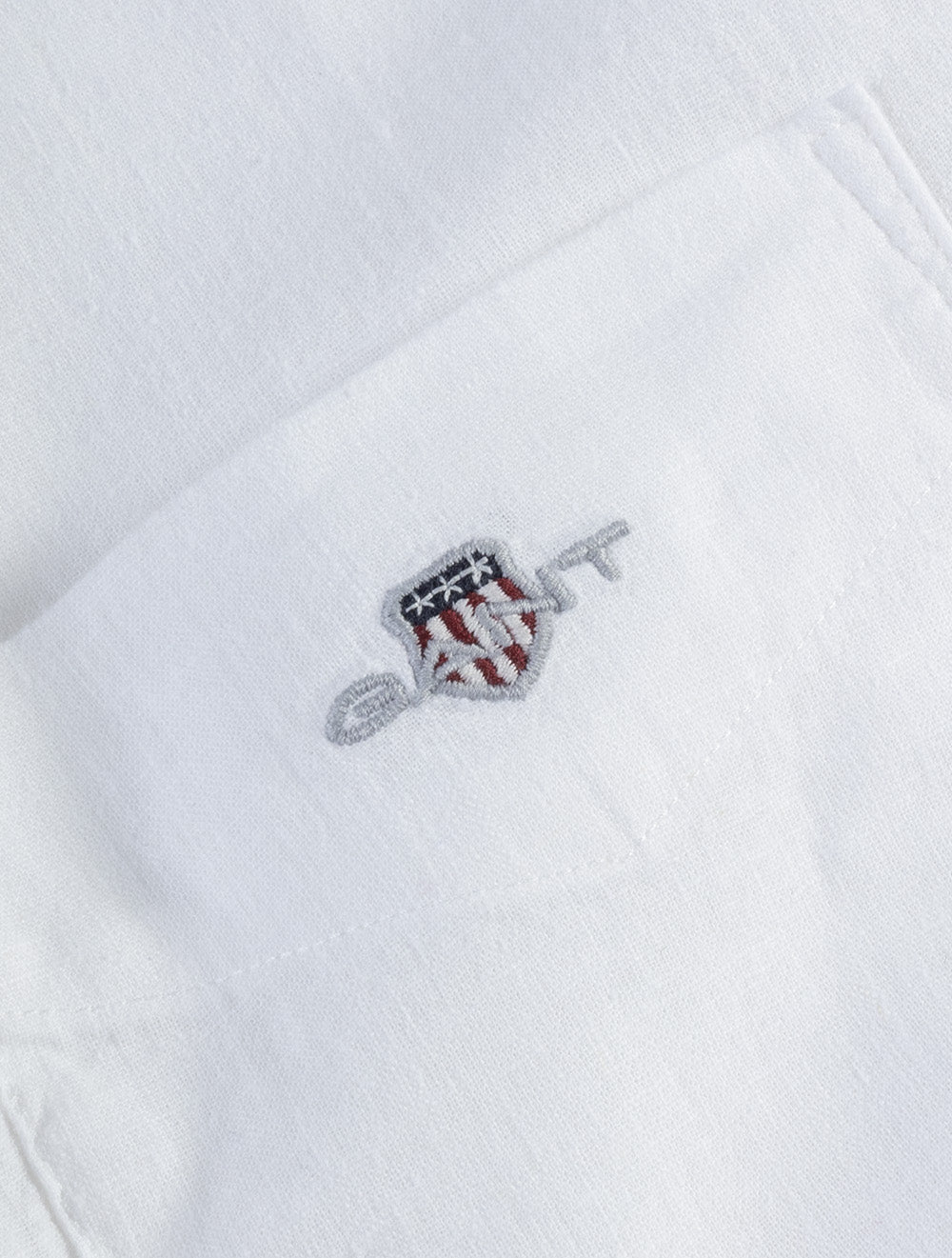 3250083S26 WHITE:110 E110 REG COTTON LINEN SS SHIRT — 7S8A7340.jpg
