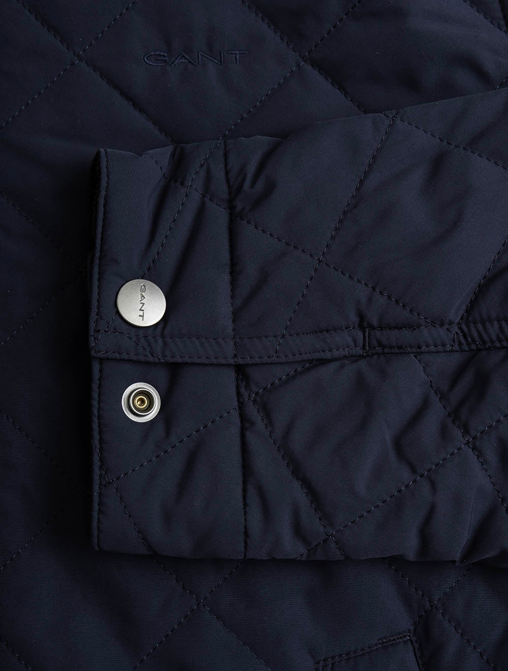 7006638A26 BLUE 433 E240 QUILTED JACKET — 7S8A2805.jpg