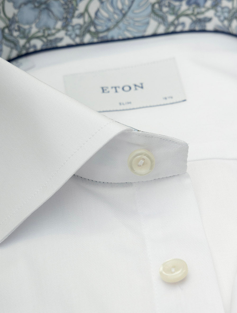 100015039 WHITE 00 E169 ETON Slim Floral Inlay Twill Sh — 7S8A4891.jpg