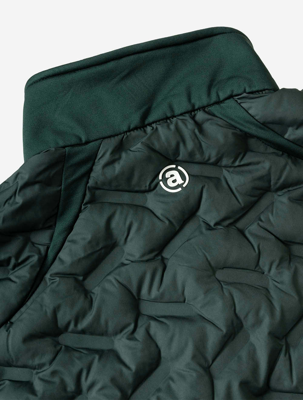 6345543 GREEN 543 E228 Ryder Cup Portrush Hybrid Vest — 7S8A8811.jpg