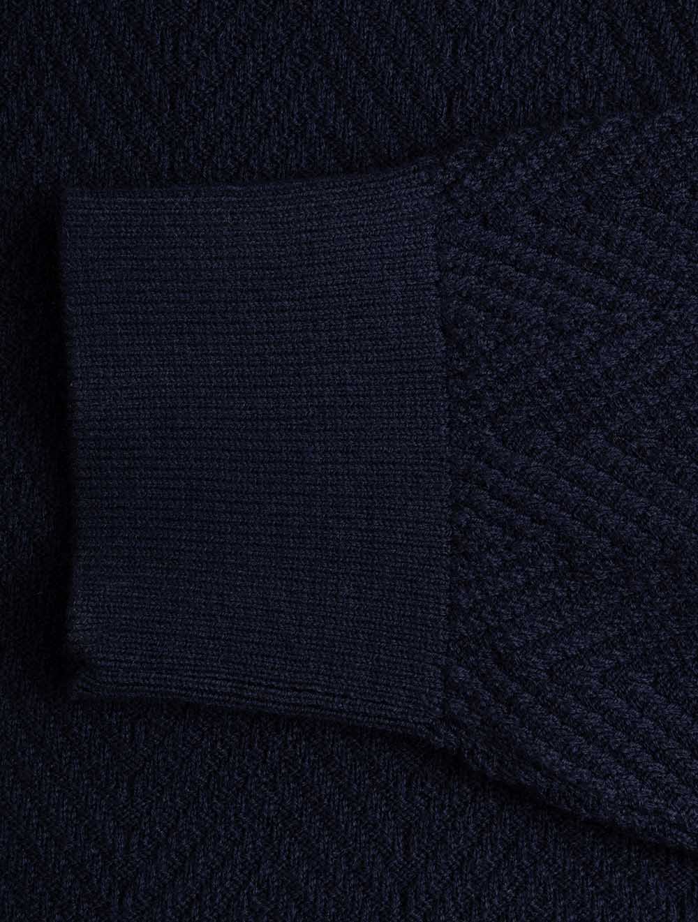 8050333A26 BLUE 433 E160 HERRINGBONE TEXTURE HALF ZIP — 7S8A2709.jpg