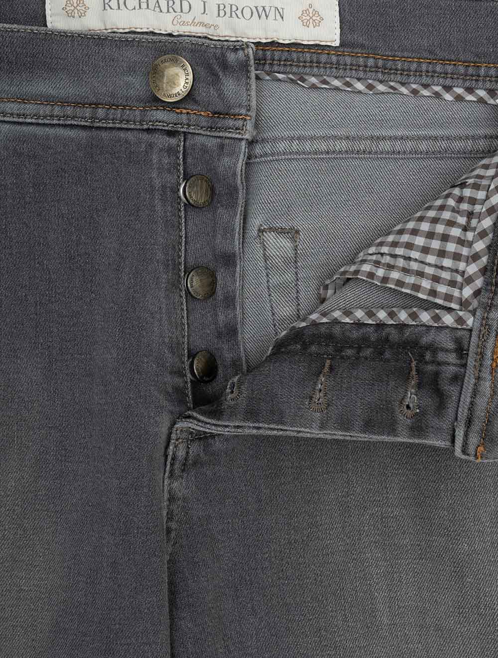 T230 GREY 633 E549 RJB Luxury Cashmere Jean — 7S8A9273.jpg