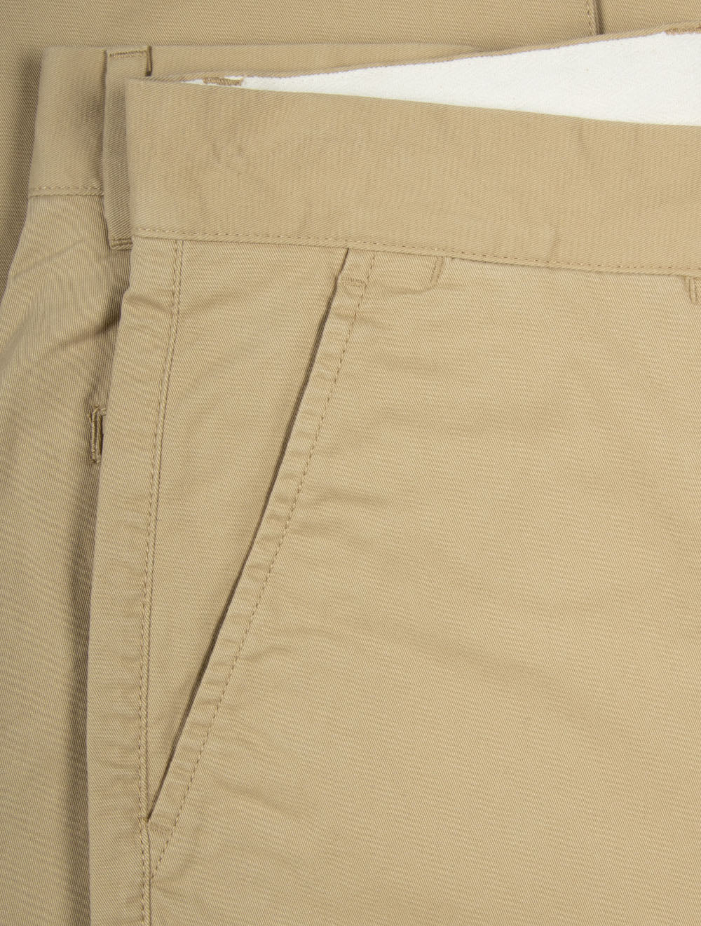 1501001A26 KHAKI:248 E120 GANT REG CLASSIC CHINOS — 7S8A5265.jpg