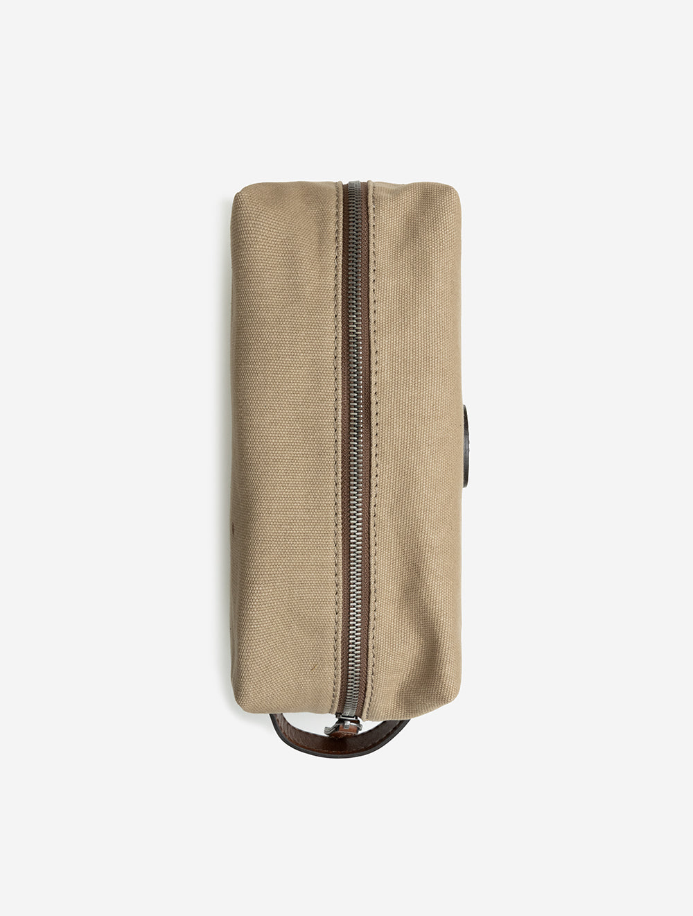 090825FU BROWN E110 THE BRIDGE RUGGED TOILETRY BAG — 7S8A2543.jpg