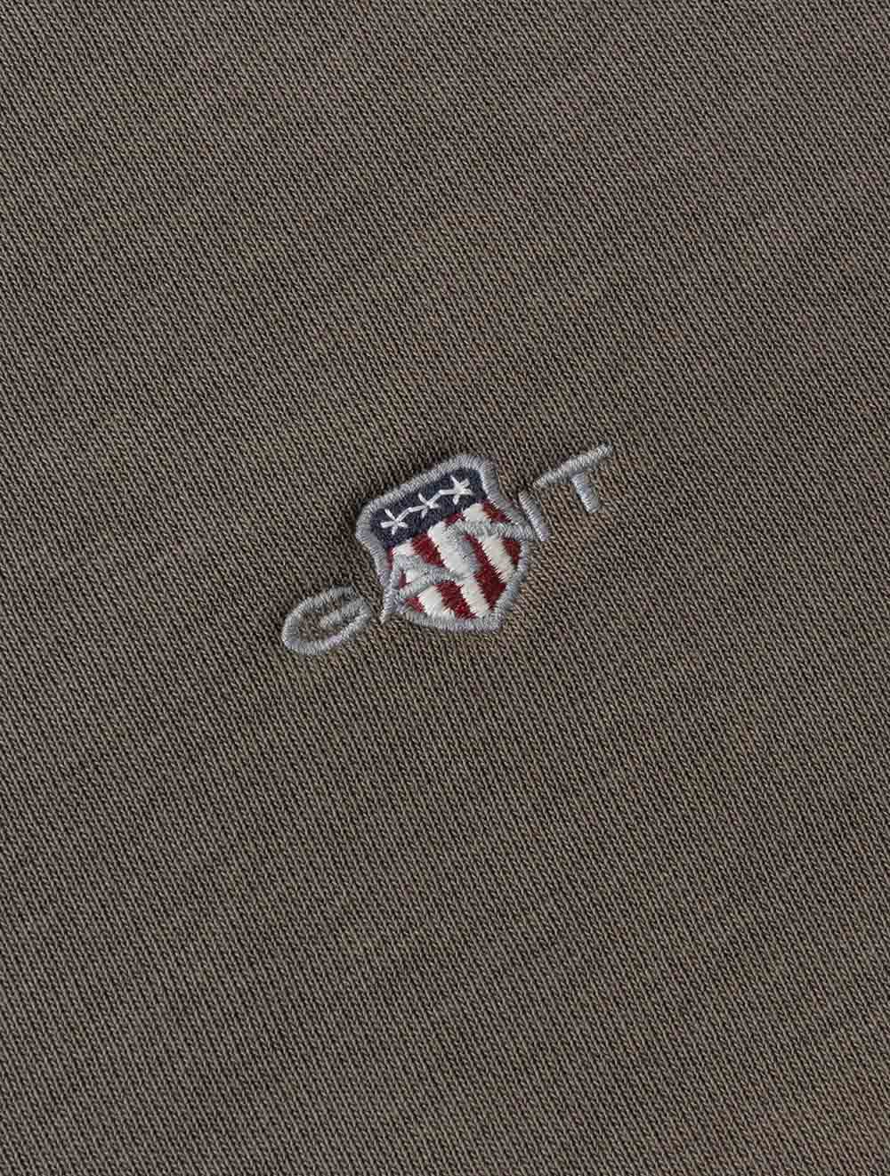2006065A26 TAUPE 260 E100 REG SHIELD C NECK SWEAT — 7S8A5499.jpg