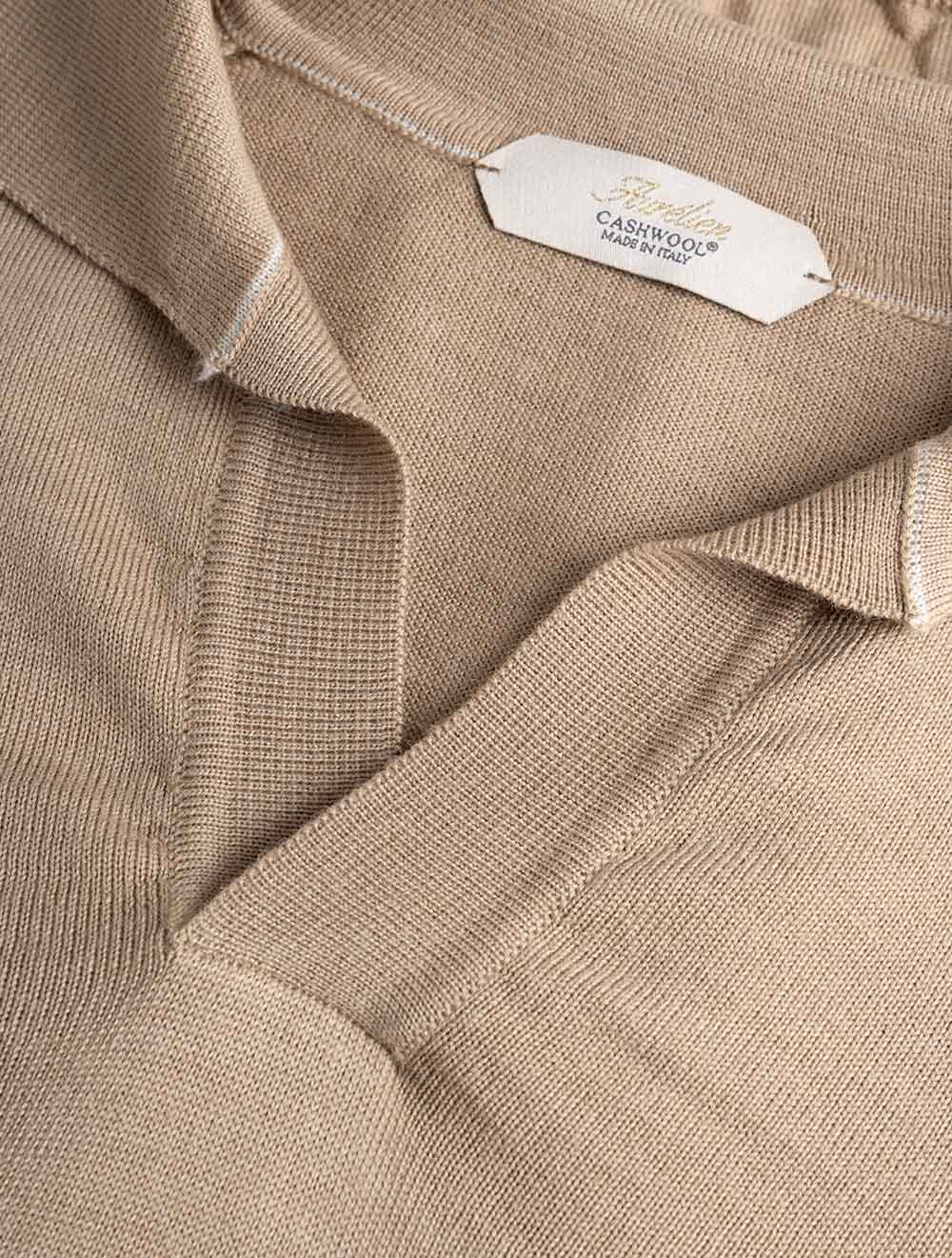02140003 BEIGE 260 E185 Aurelien LS Buttonless POLO — 7S8A1296.jpg