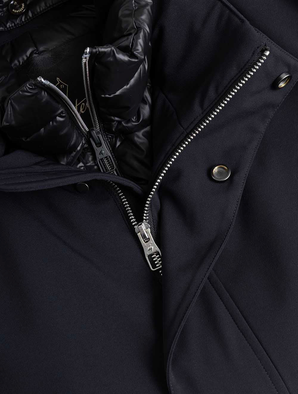 F11MUCX911 NAVY 89 E1049 Montecore Short Down Coat — 7S8A1138.jpg