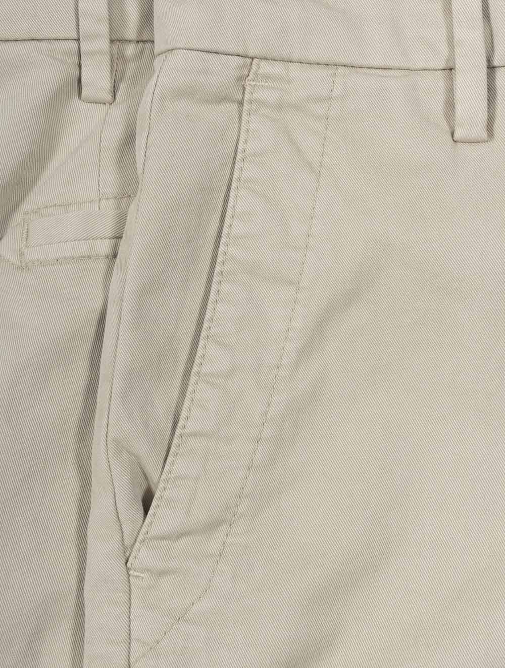 PT01636 BEIGE 713 E329 Canali Shorts — 7S8A4622.jpg