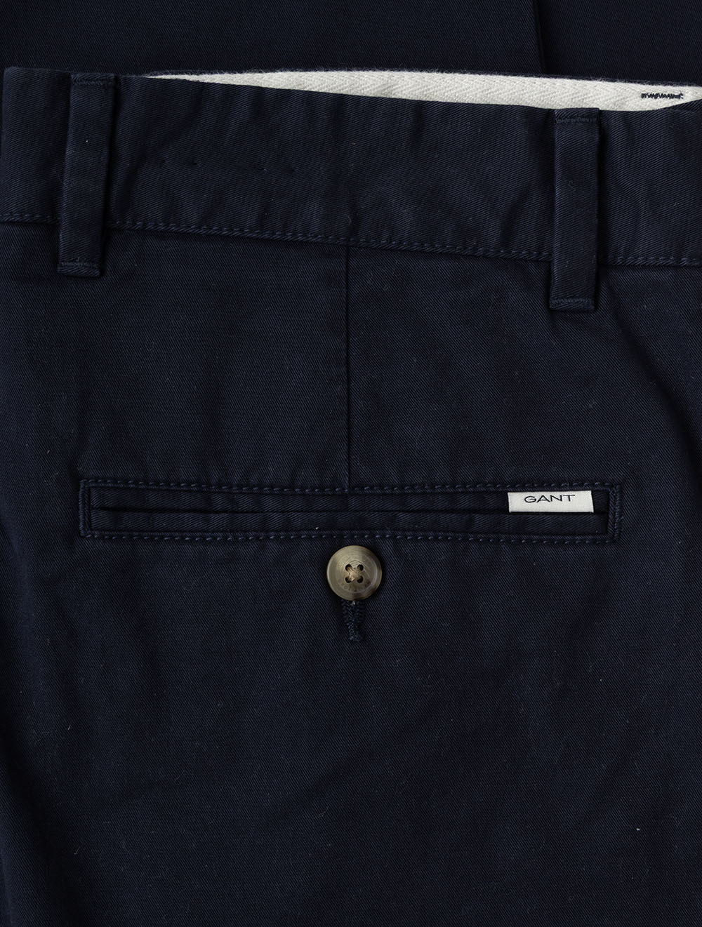 1501000A26 BLUE:433 E120 GANT SLIM CLASSIC CHINOS — 7S8A3911.jpg