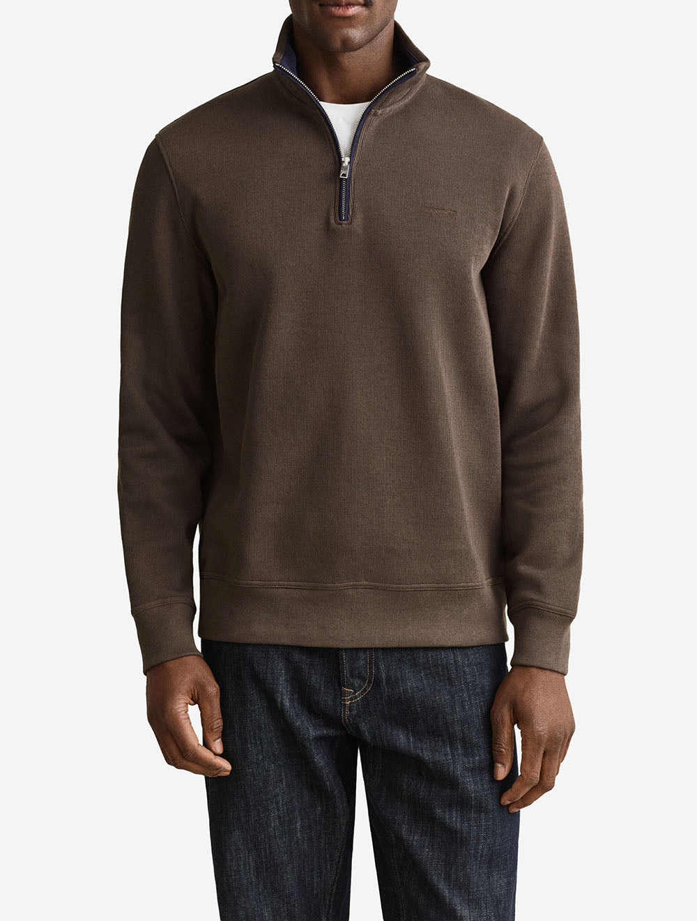 2067160A26 BROWN 262 E150 SACKER RIB HALF ZIP — 2 2067160-262-model-fv-1.jpeg