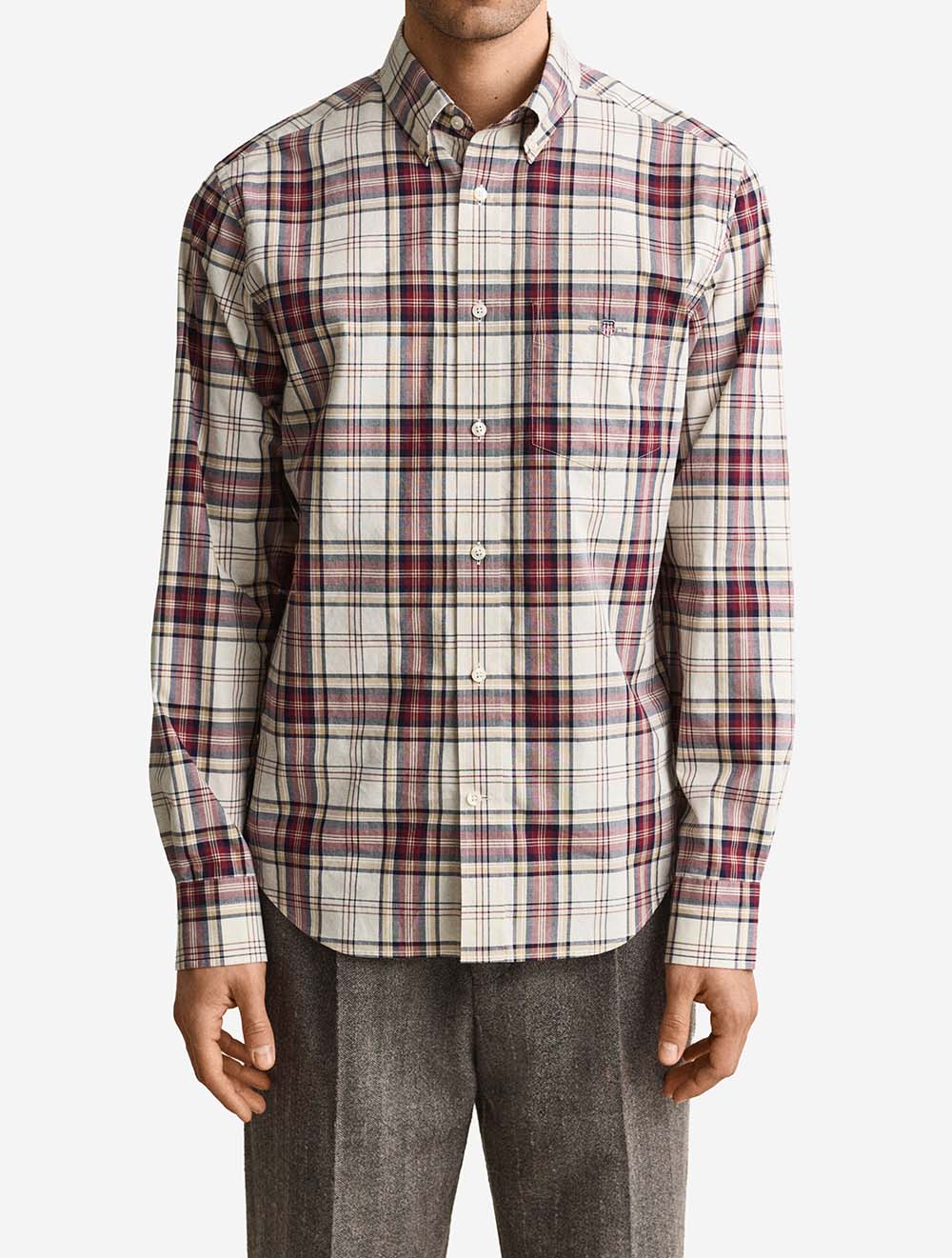 3263001A26 WINE 676 E110 REG POPLIN CHECK SHIRT — 3 3263001-676-model-fit-1.jpeg