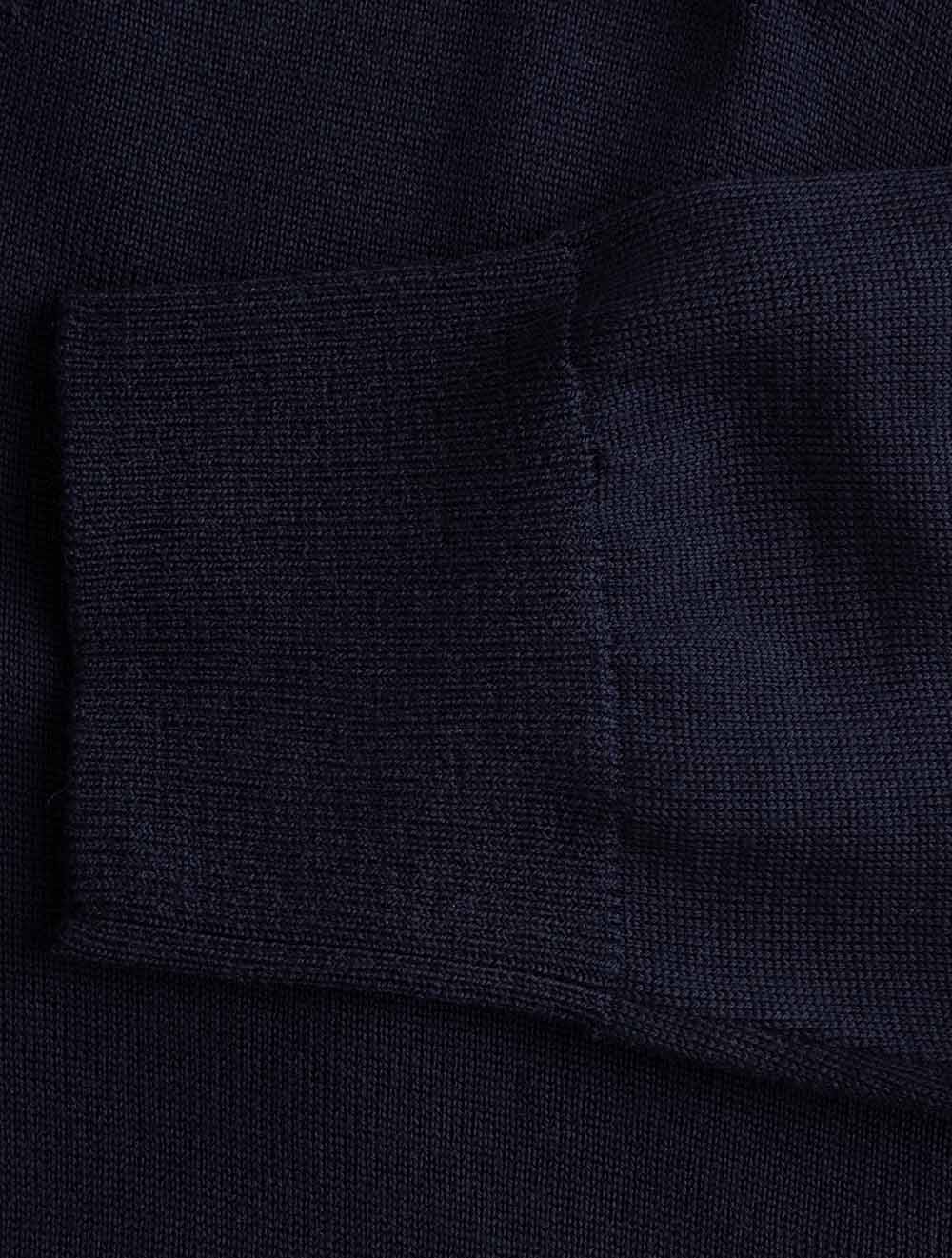 100015331 NAVY 28 E250 ETON Knit Crewneck — 7S8A1753.jpg