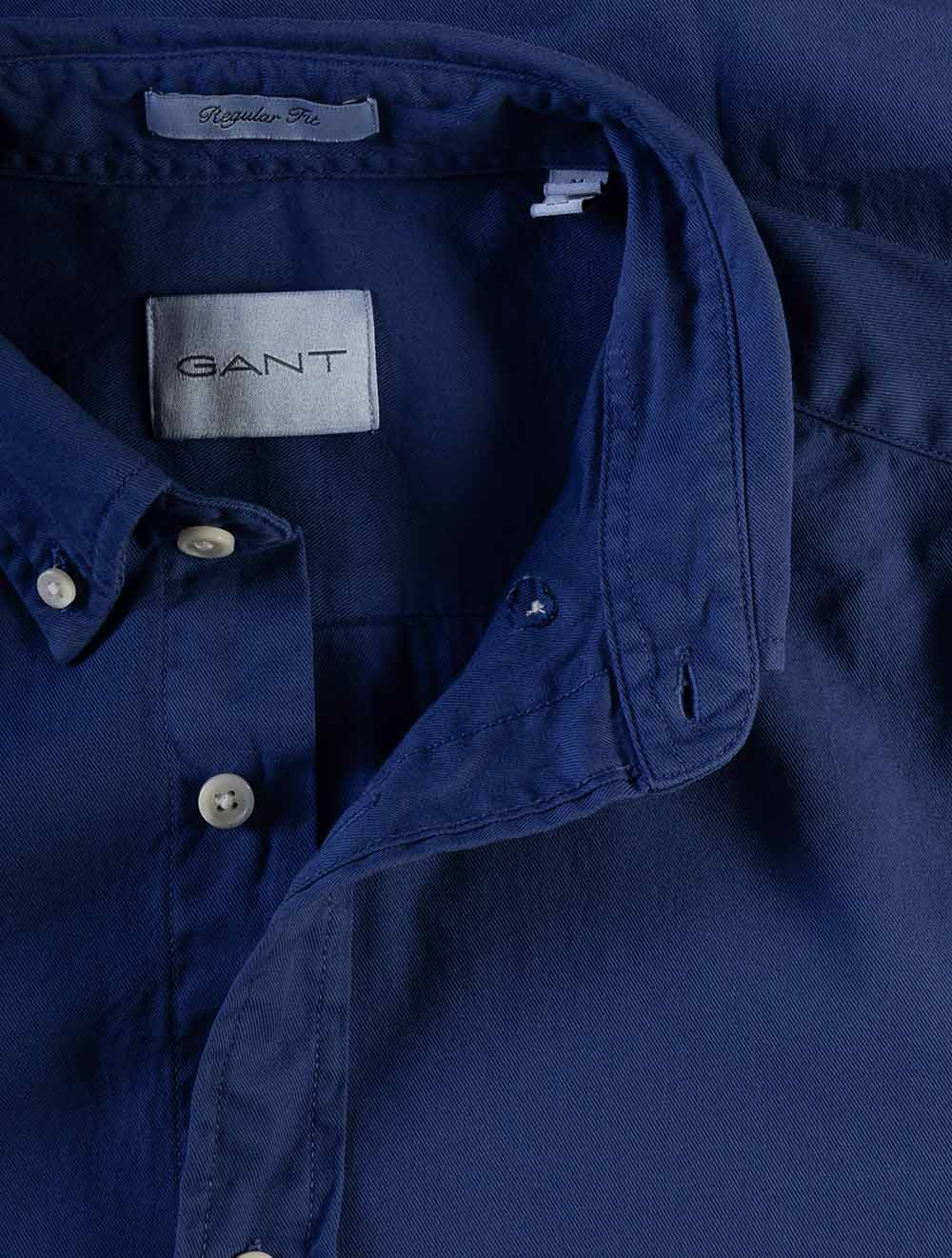 3250203A26 BLUE 435 E130 REG GMNT DYED TWILL SHIRT — 7S8A6754.jpg