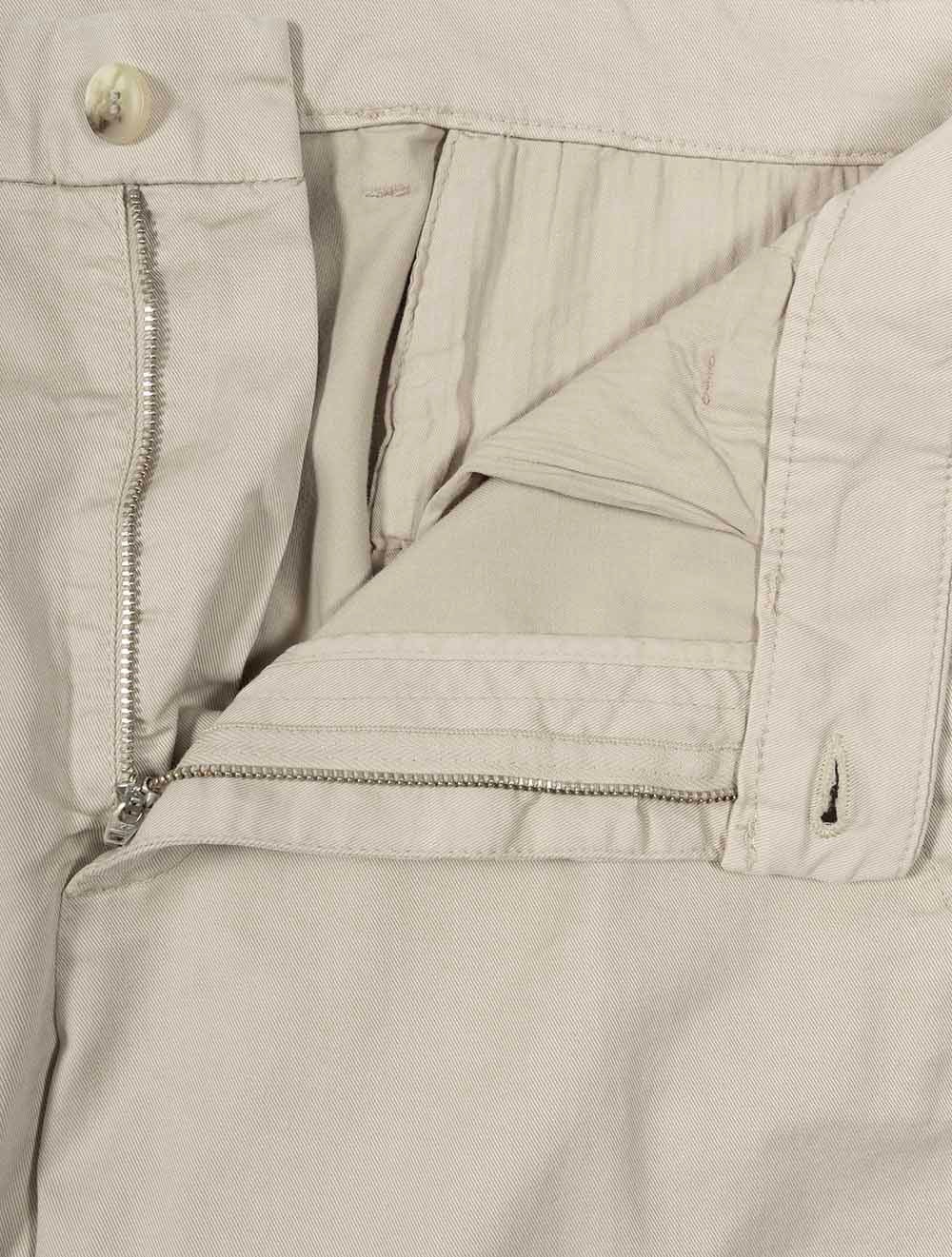 PT01636 BEIGE 713 E329 Canali Shorts — 7S8A4623.jpg
