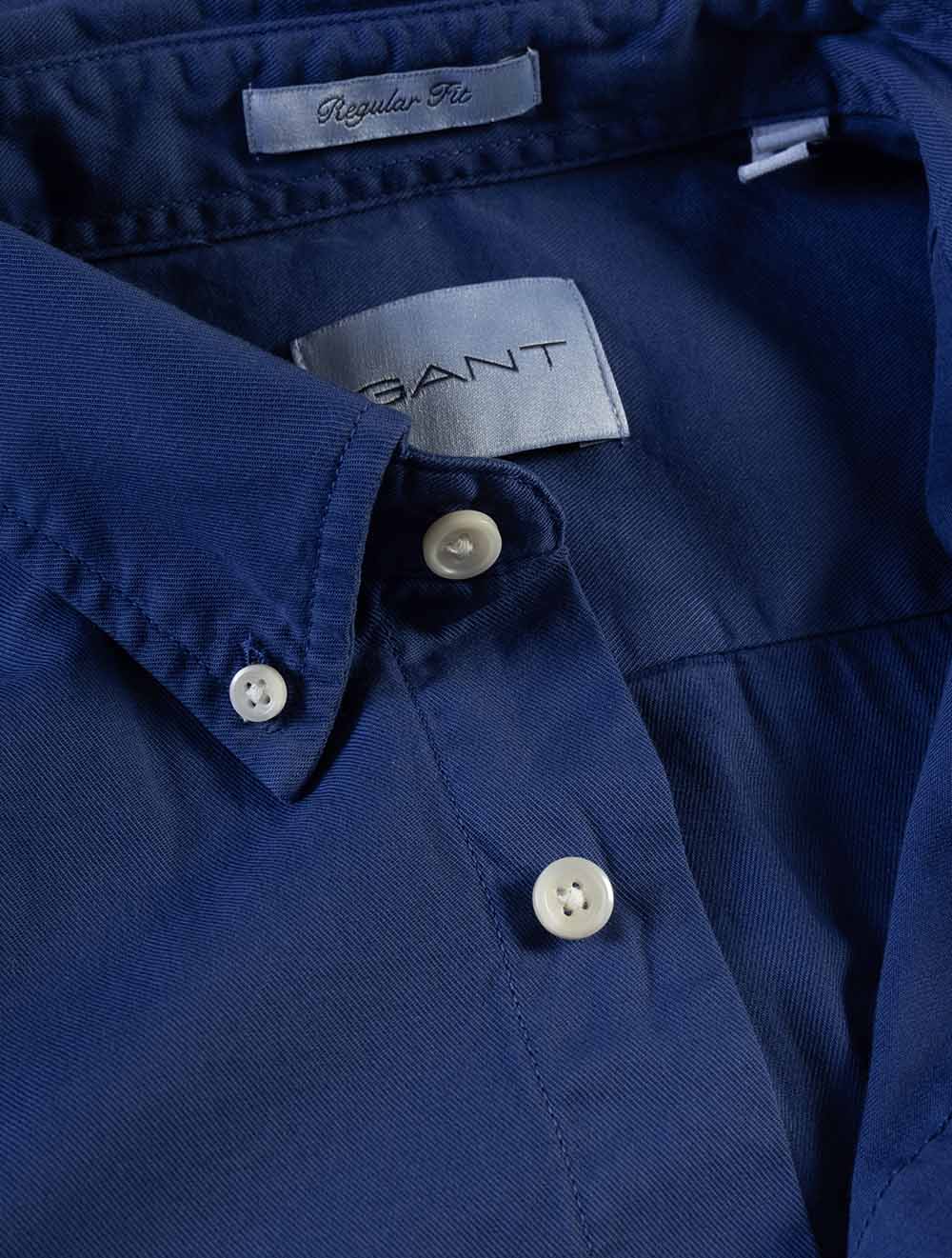 3250203A26 BLUE 435 E130 REG GMNT DYED TWILL SHIRT — 7S8A6755.jpg