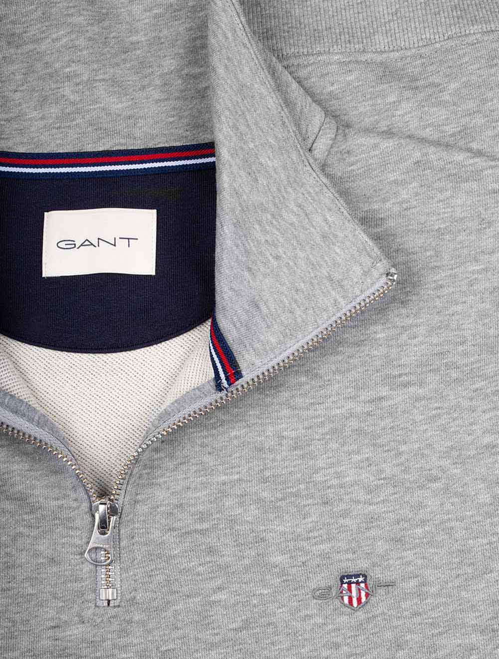 2008005a26 grey melange:93 E120 gant_reg_shield_half_zip_sweat — 276A2905.jpg