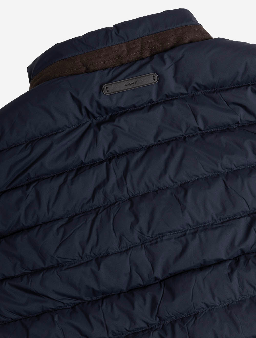 7006642A26 BLUE 433 E260 ULTRA LIGHT DOWN VEST — 7S8A1231.jpg