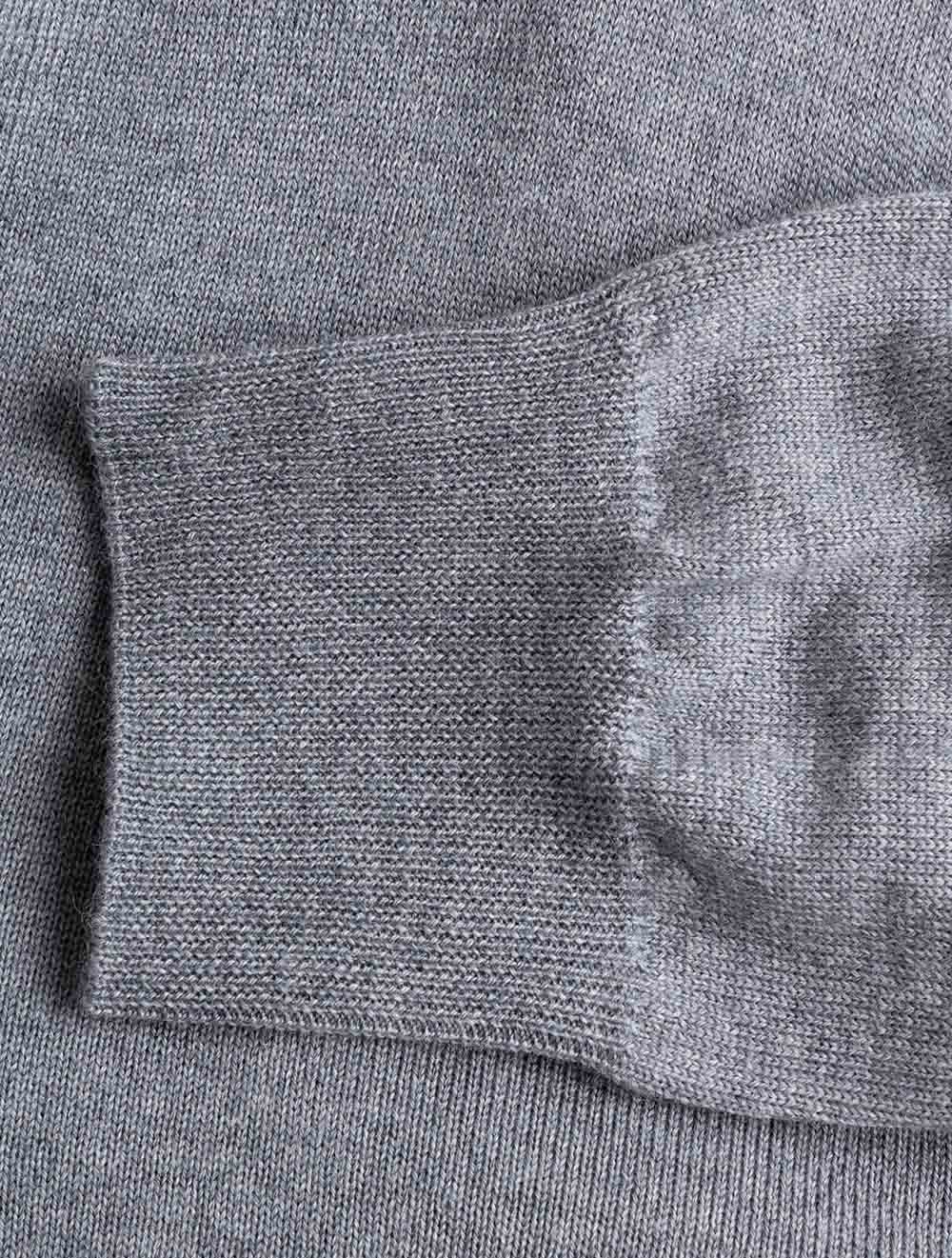 02140003 GREY 021 E185 Aurelien LS Buttonless POLO — 7S8A1291.jpg