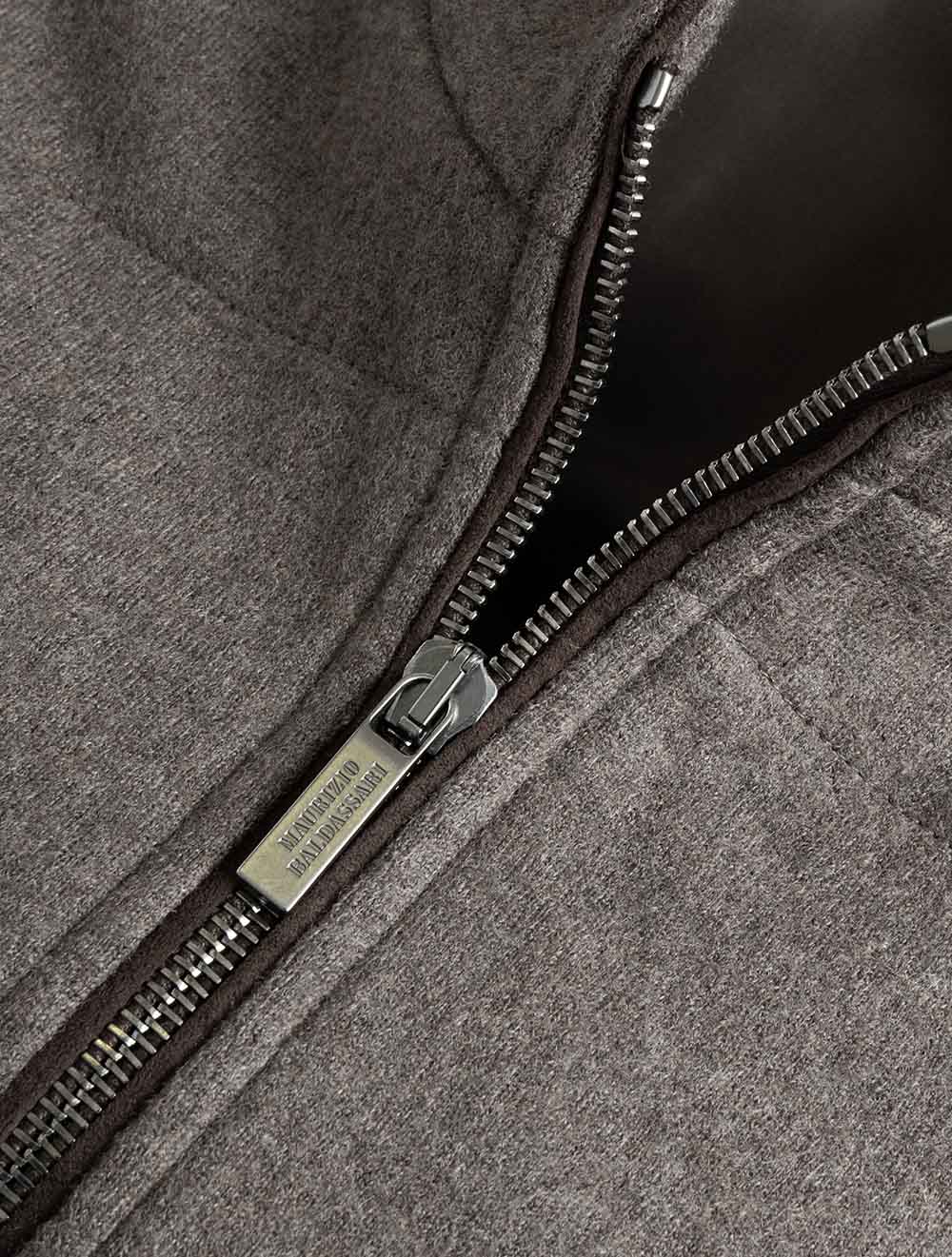 JKZ00072KO TCOF 768 E1299 M Bald Brenta Sleeves Blouson — 7S8A8482.jpg