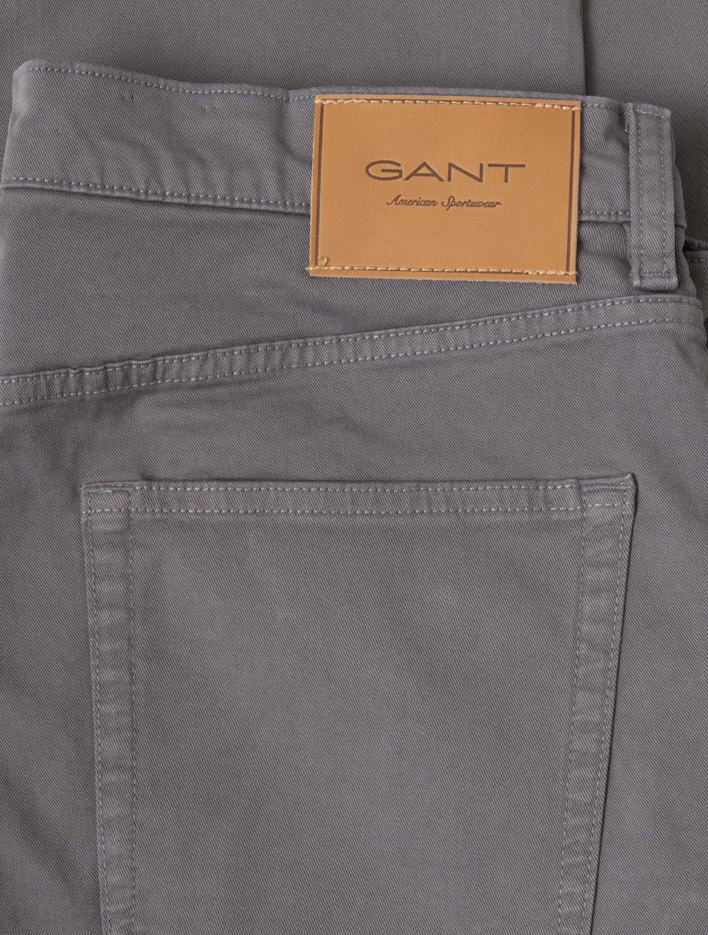 1000451A26 DUSKY ANTHRACITE:35 E130 GANT REGULAR JEANS — image-02.jpg