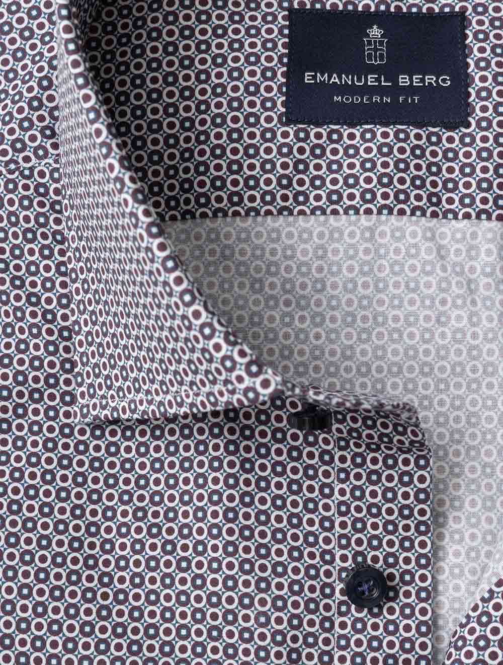 SF21637 BURGUNDY E179 E Berg Modern Circles Shirt — 7S8A9644.jpg