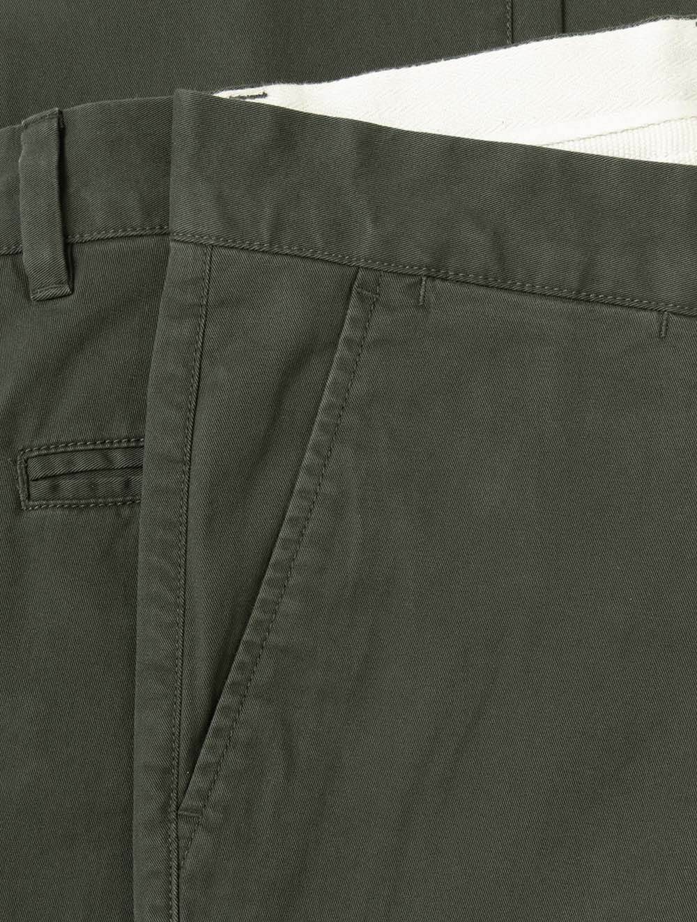 1501000A26 GREEN:368 E120 CLASSIC SLIM CHINOS — 7S8A6868.jpg