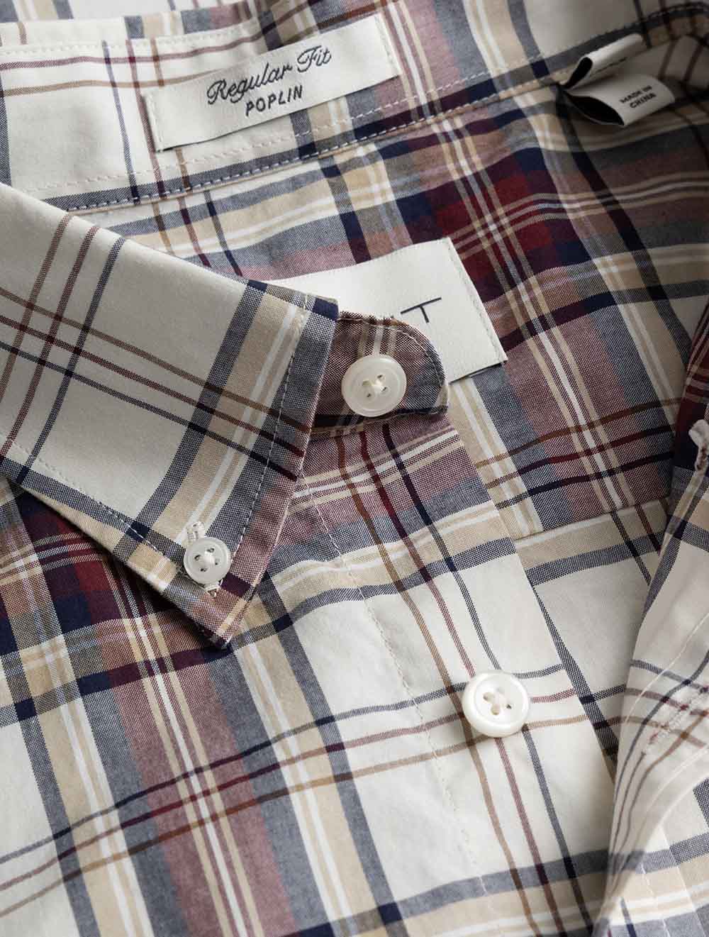 3263001A26 WINE 676 E110 REG POPLIN CHECK SHIRT — 7S8A1449.jpg