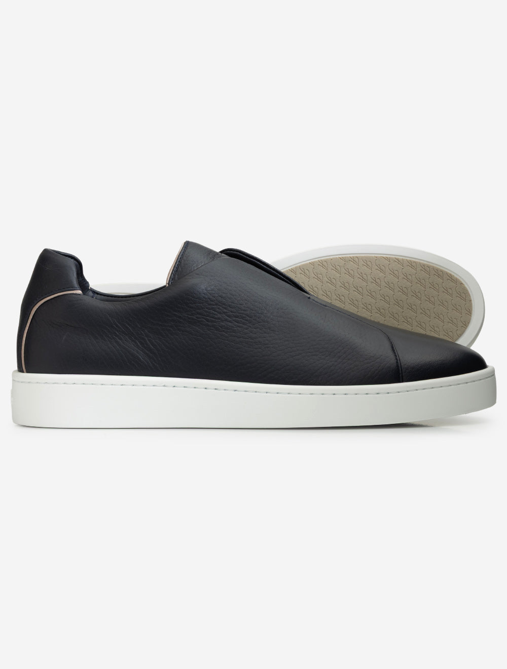 010002 NAVY 411 E435 Aurelien Slip On Sneaker — 7S8A0688.jpg