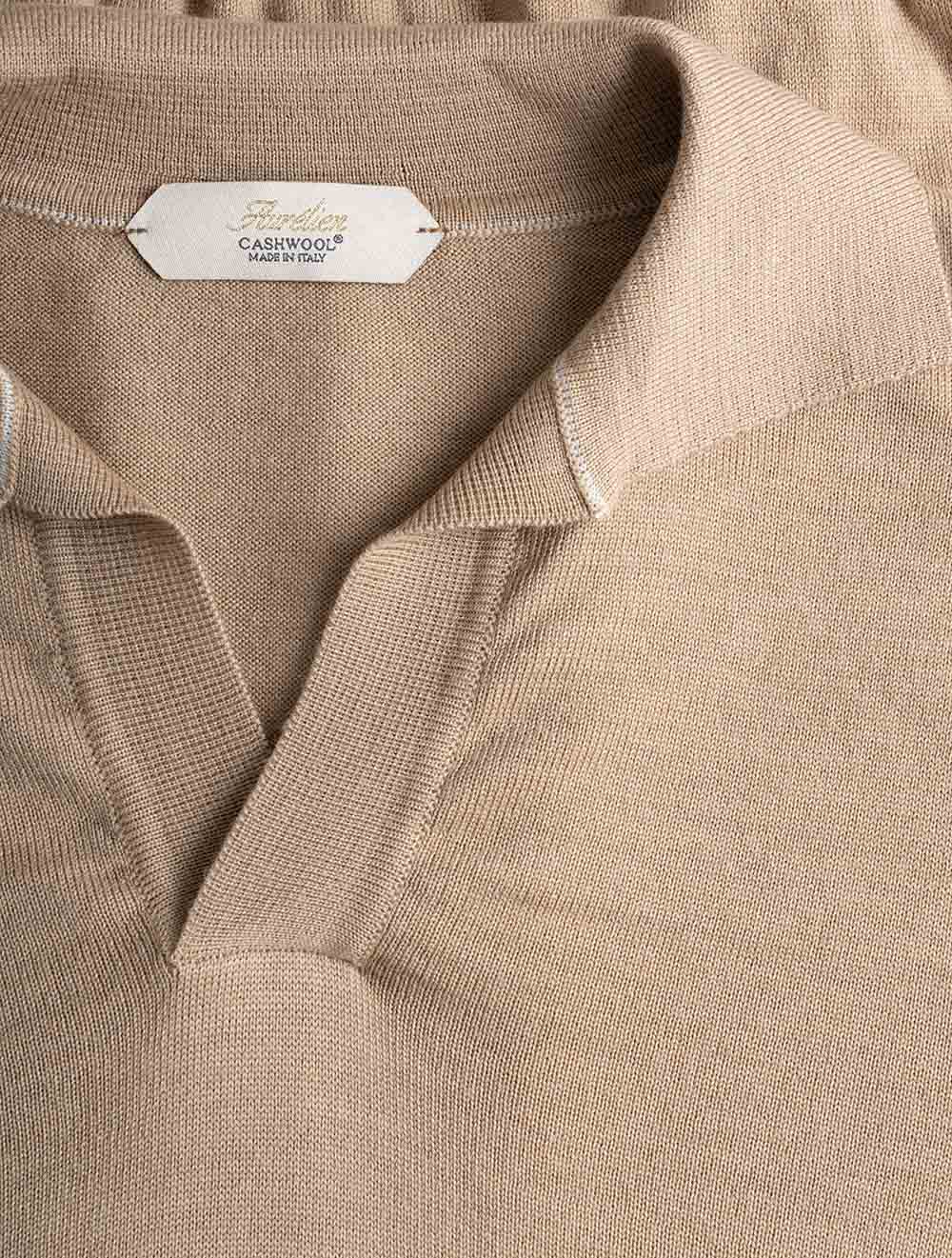 02140003 BEIGE 260 E185 Aurelien LS Buttonless POLO — 7S8A1295.jpg