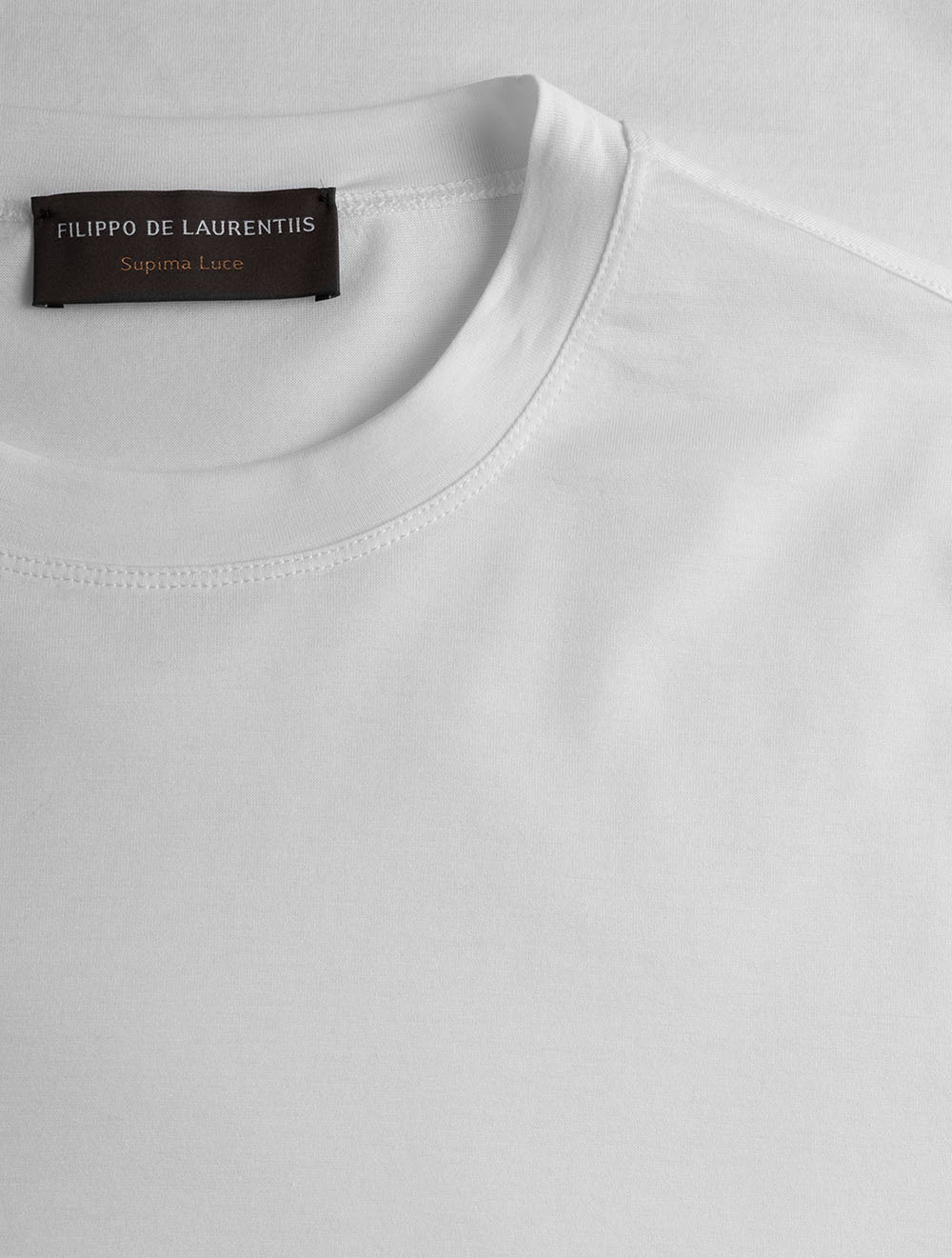 TSMCJERLUX WHITE:001 E110 Filippo De Laurentiis Luxury T-Shirt — 7S8A1327.jpg